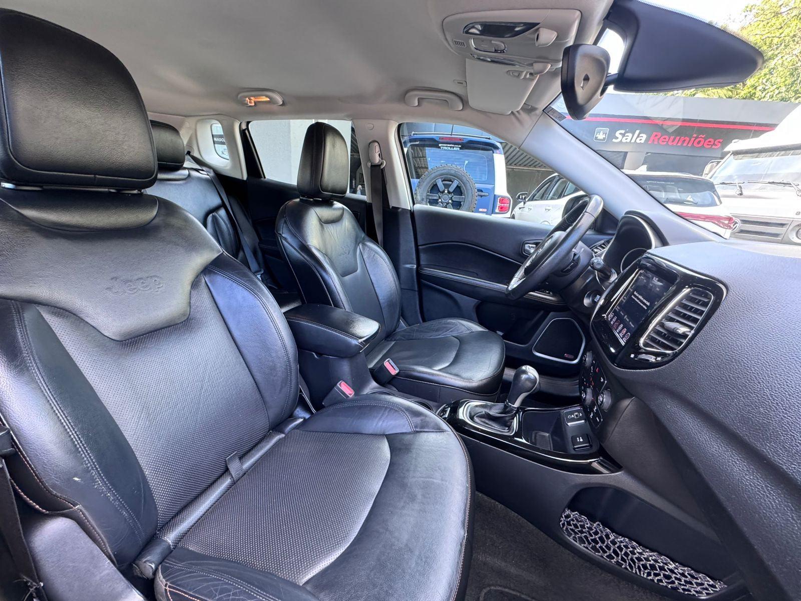 Foto número 420190 do veiculo