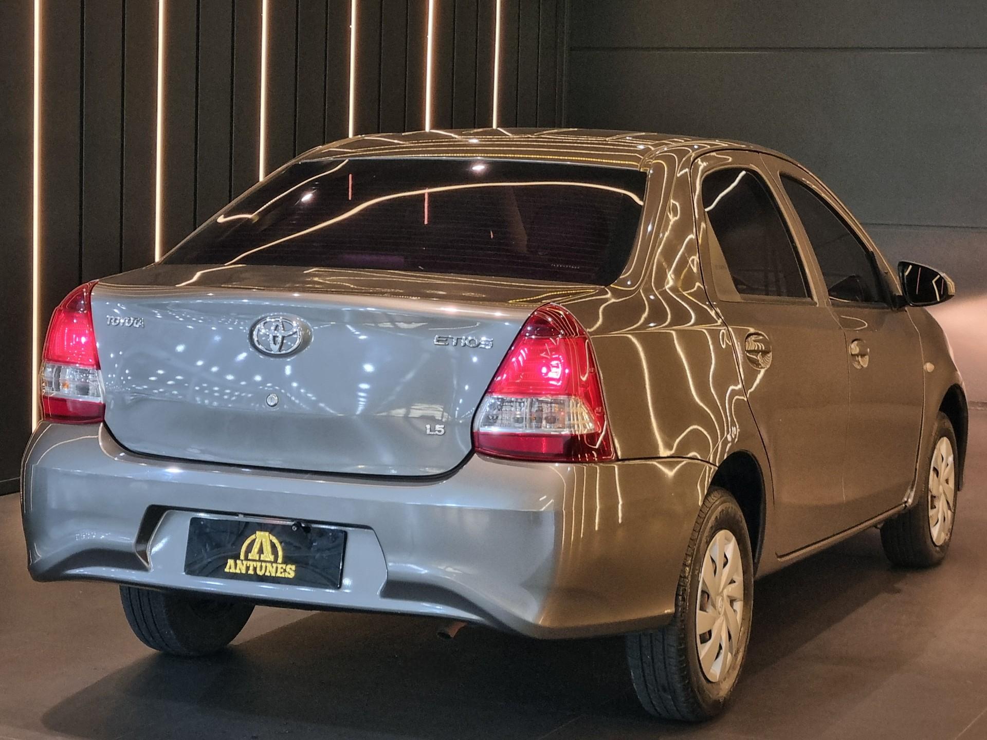 Foto número 415536 do veiculo