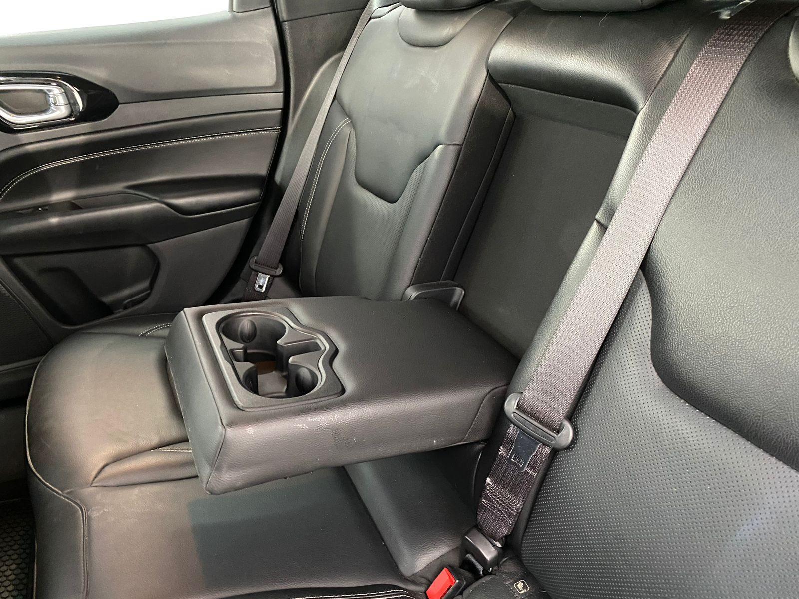 Foto número 413123 do veiculo