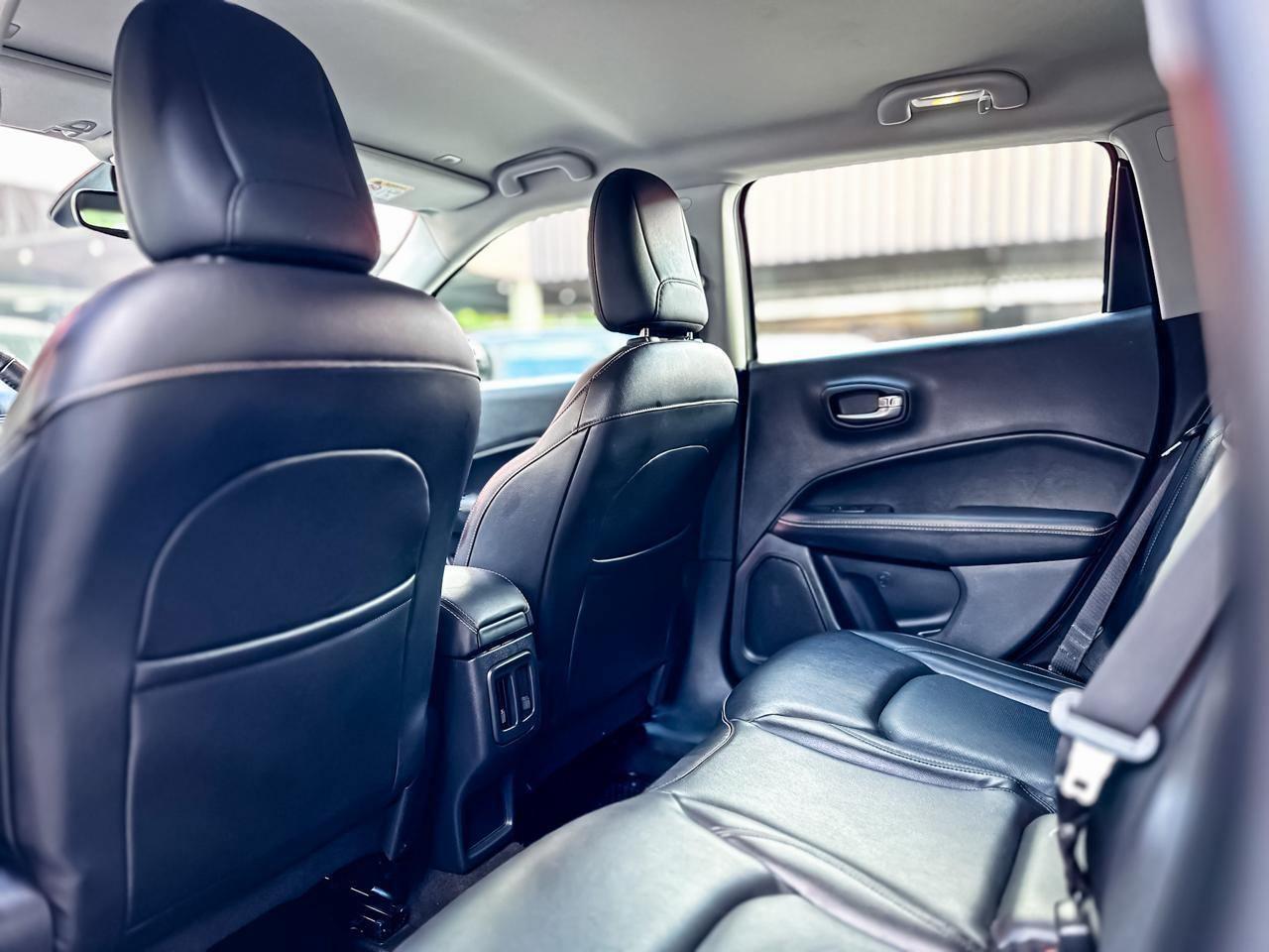 Foto número 411910 do veiculo