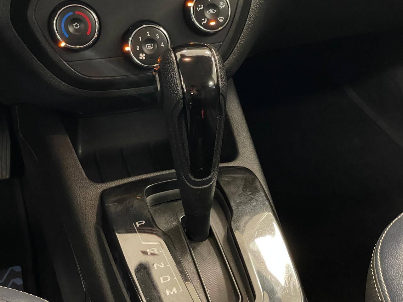 Foto número 405418 do veiculo