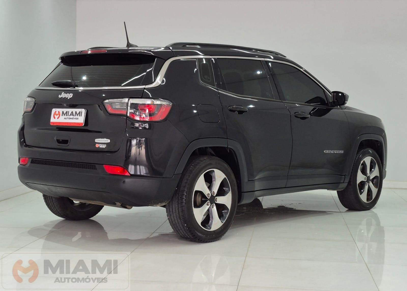 Foto número 421977 do veiculo