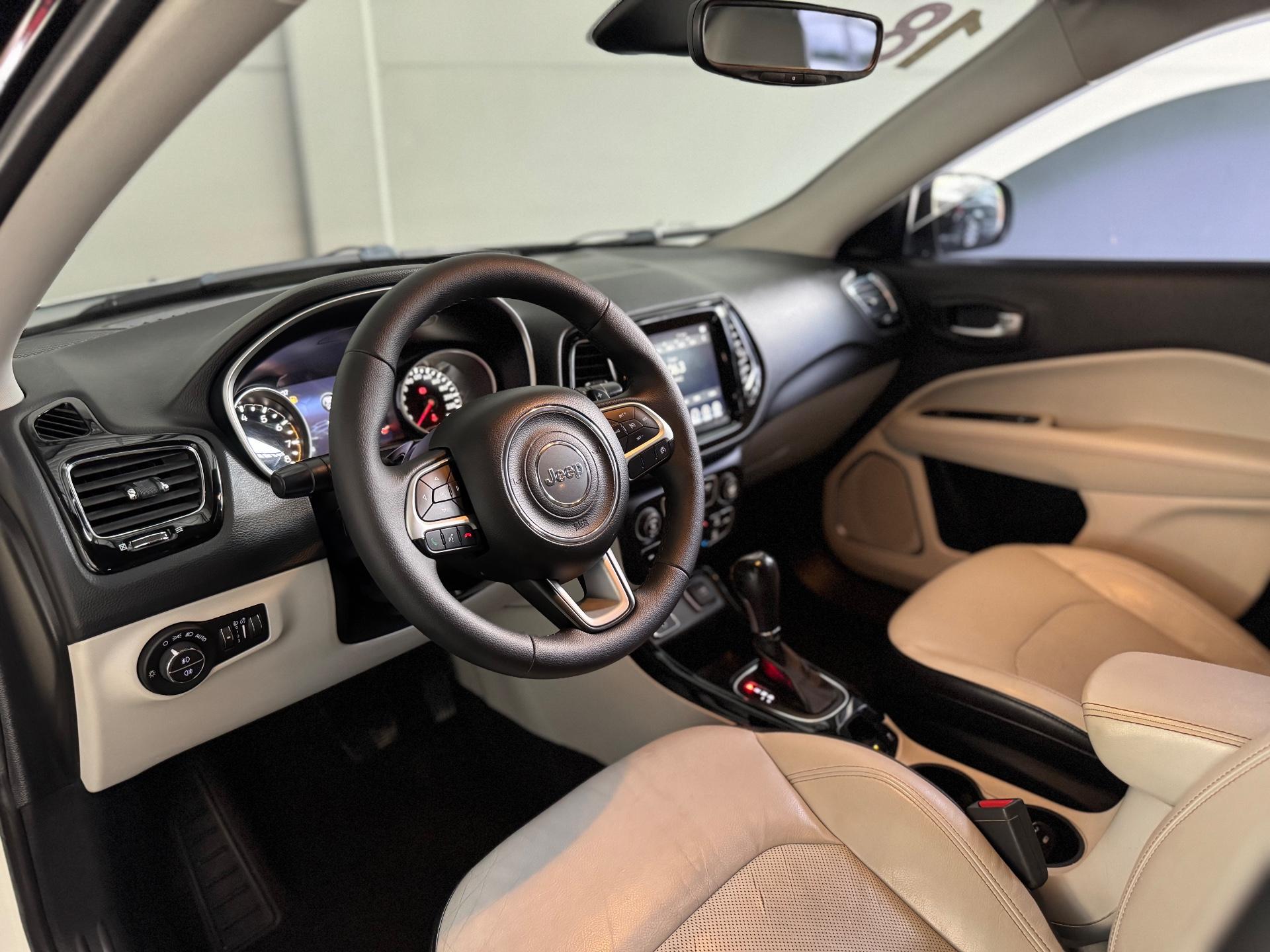 Foto número 427046 do veiculo