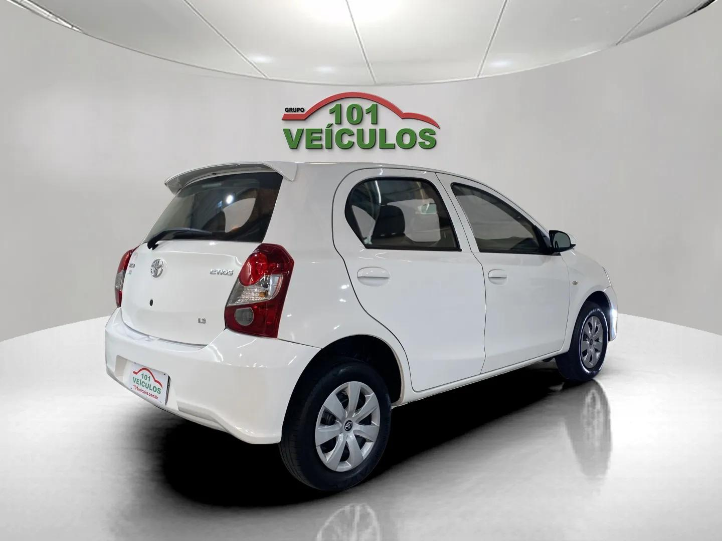 Foto número 489371 do veiculo