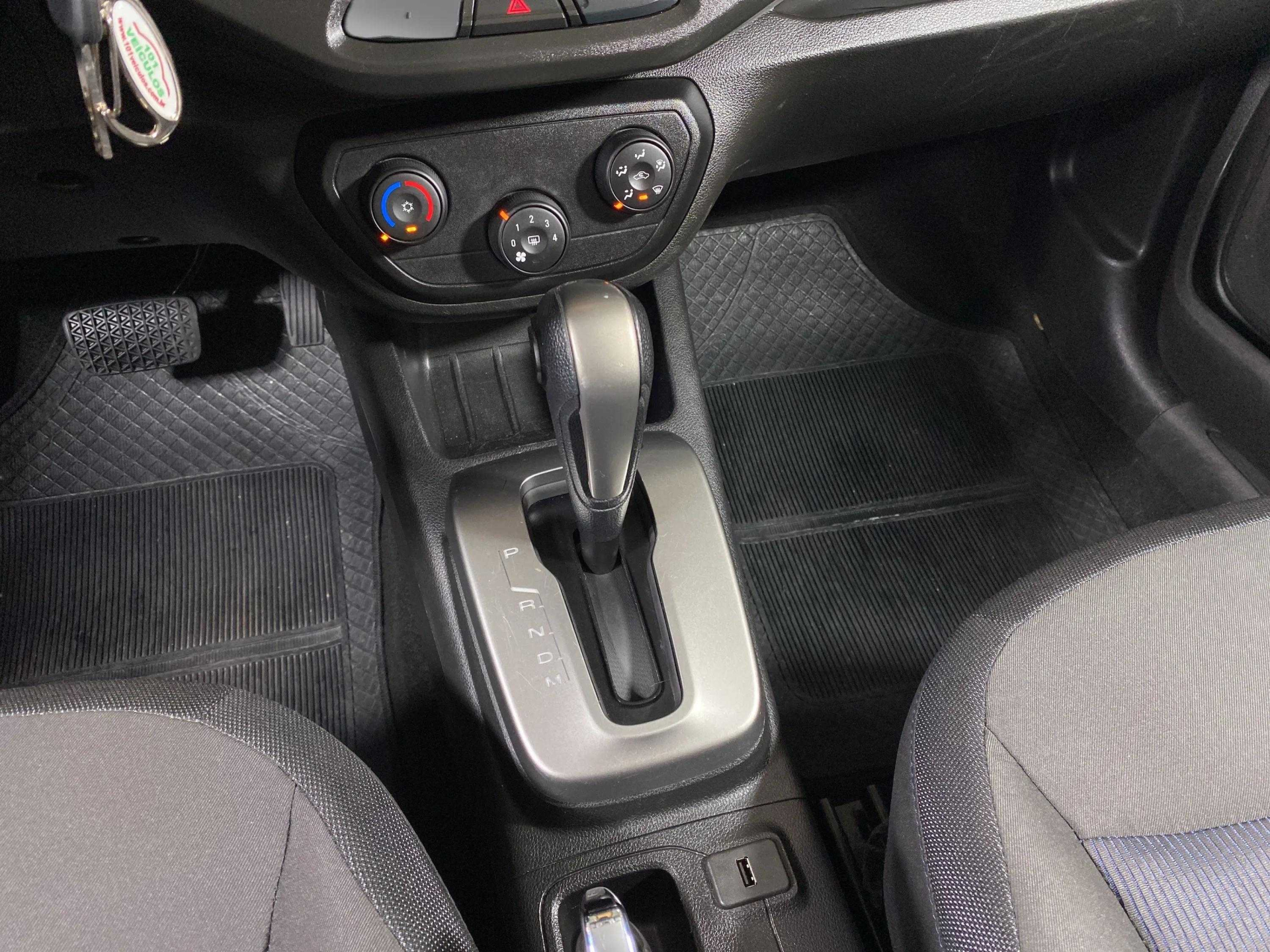 Foto número 489305 do veiculo