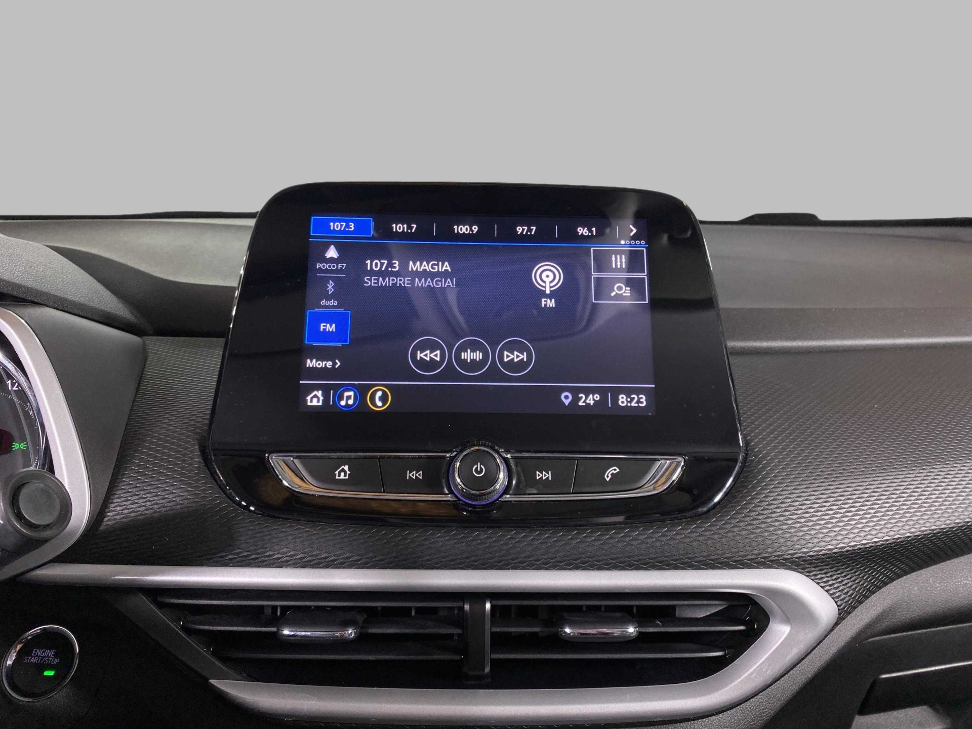 Foto número 447119 do veiculo