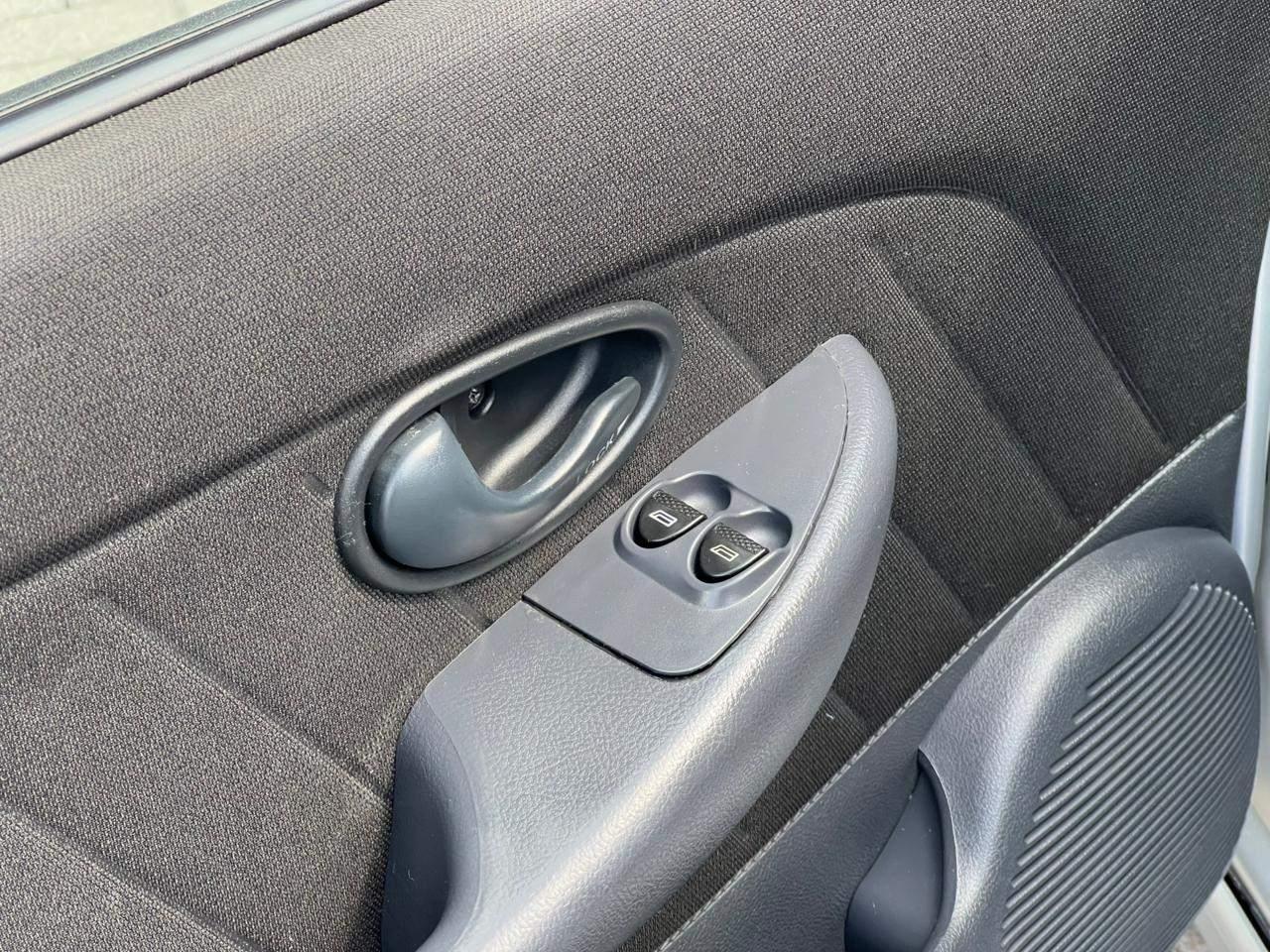 Foto número 486131 do veiculo