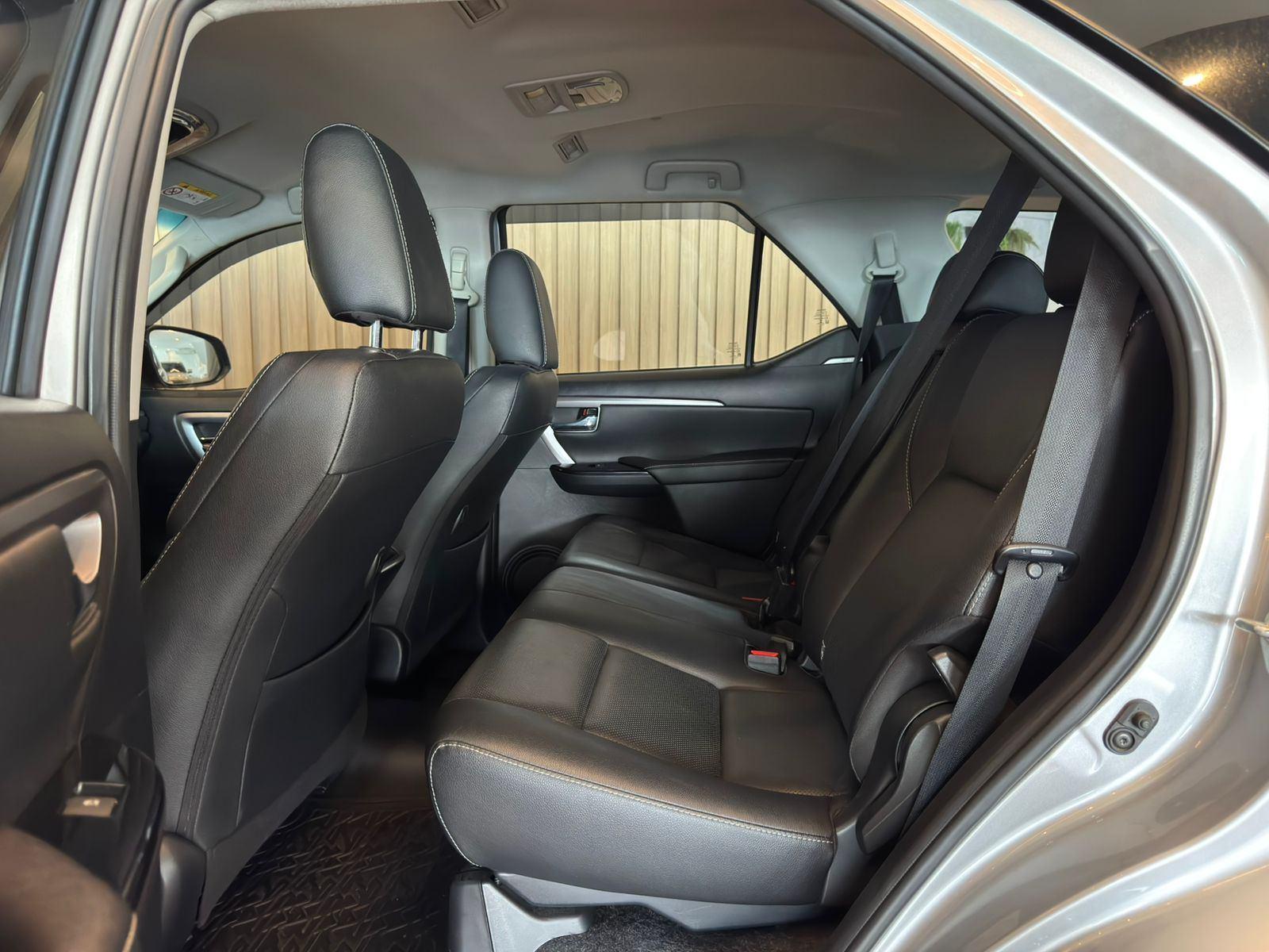 Foto número 452440 do veiculo