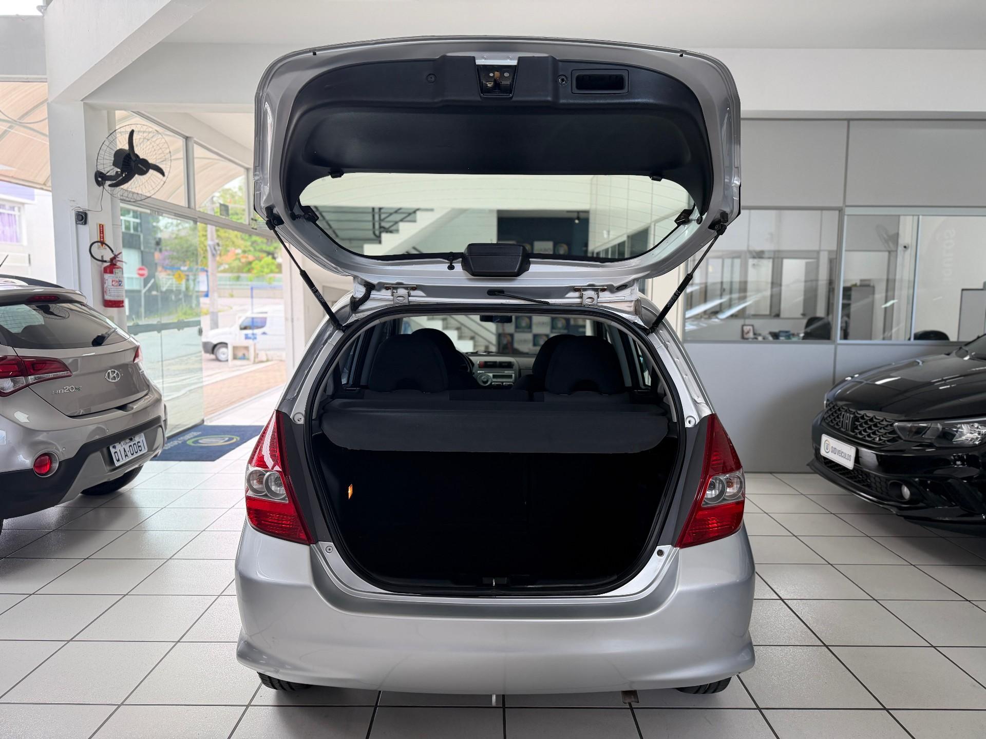 Foto número 473310 do veiculo