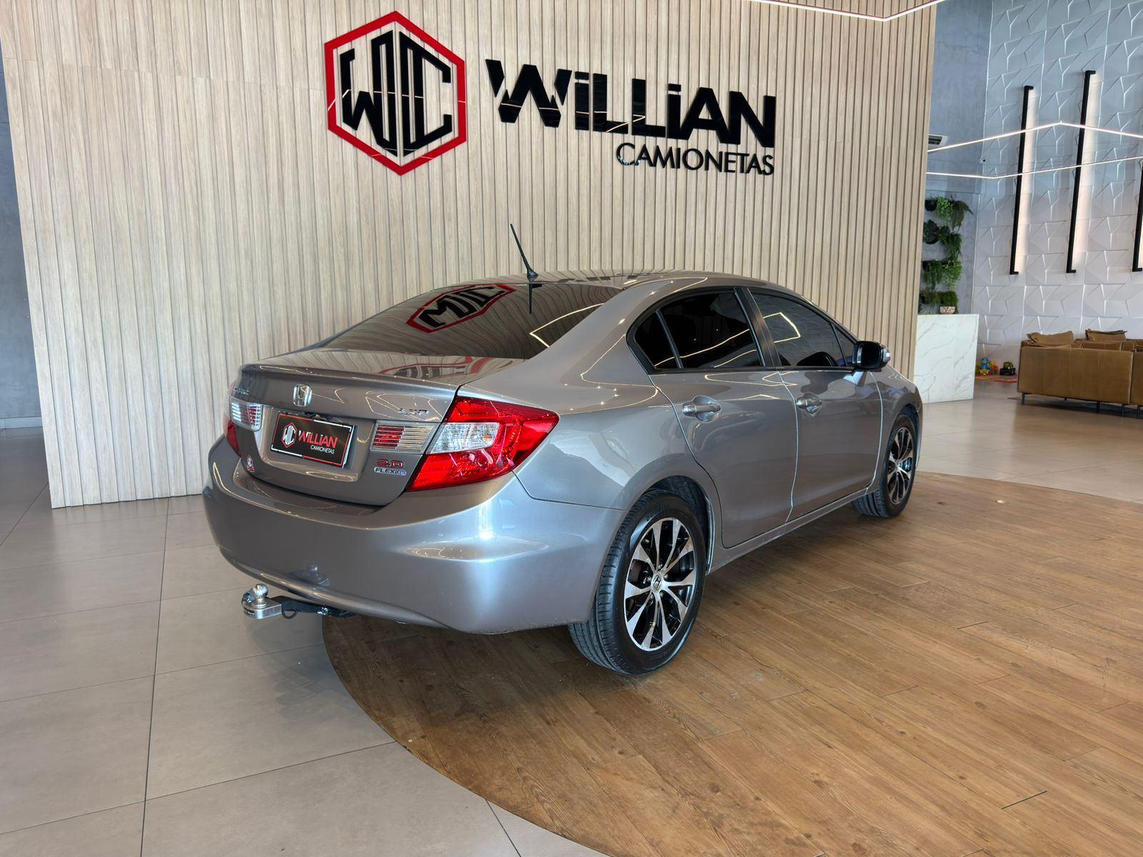 Foto número 464309 do veiculo