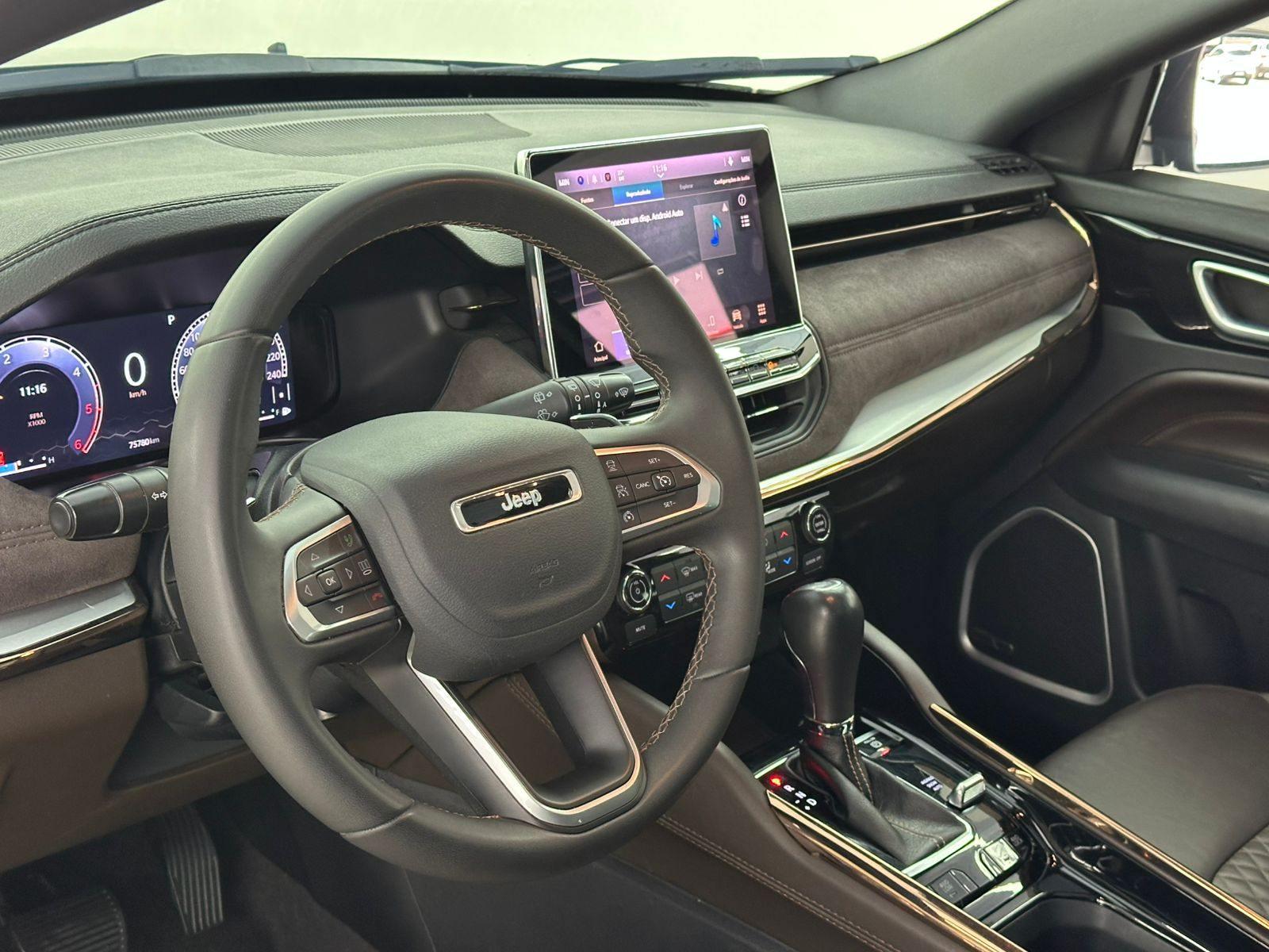 Foto número 444027 do veiculo