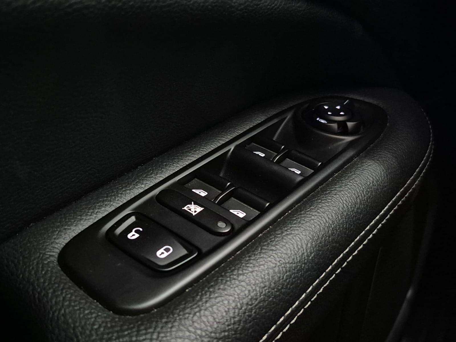 Foto número 480092 do veiculo