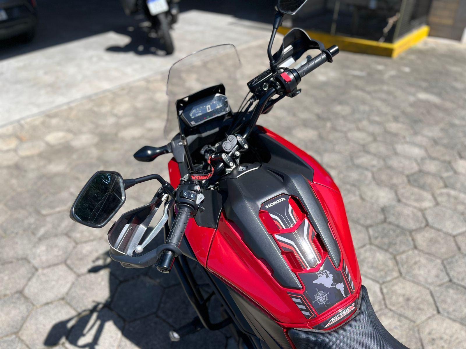 Foto número 469995 do veiculo