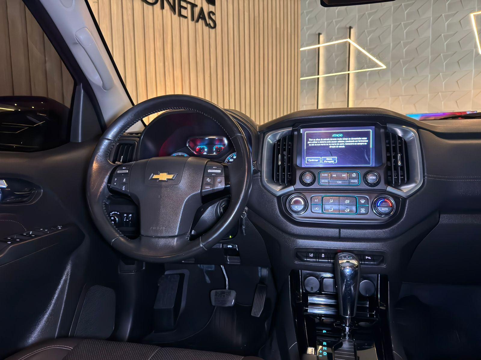 Foto número 477107 do veiculo