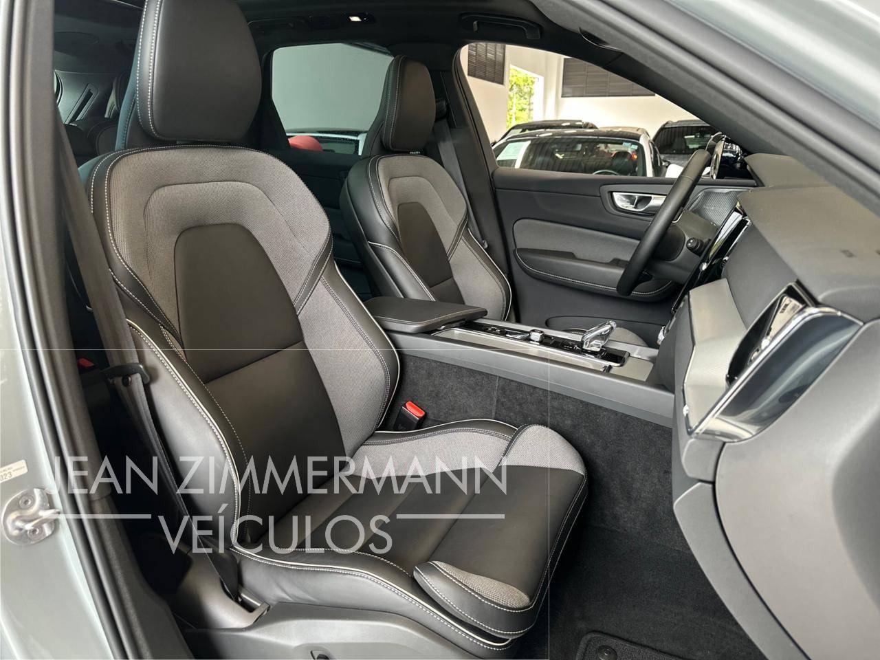 Foto número 447900 do veiculo