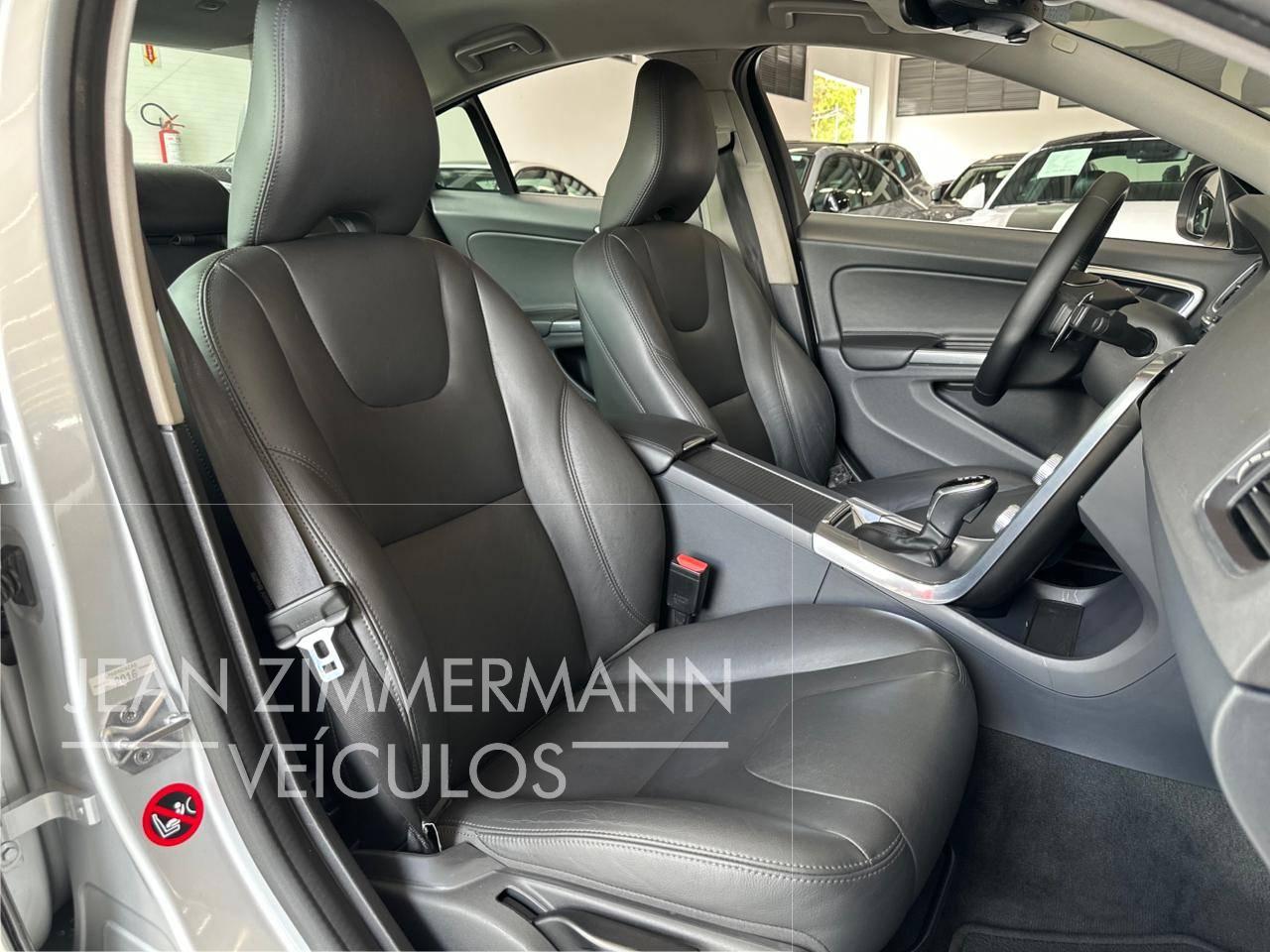 Foto número 477372 do veiculo