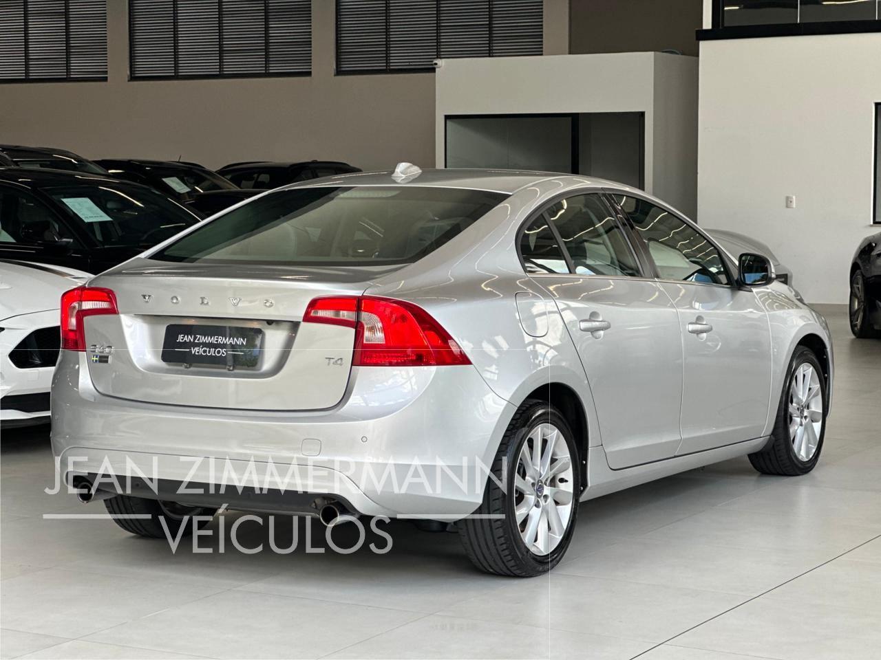 Foto número 477362 do veiculo