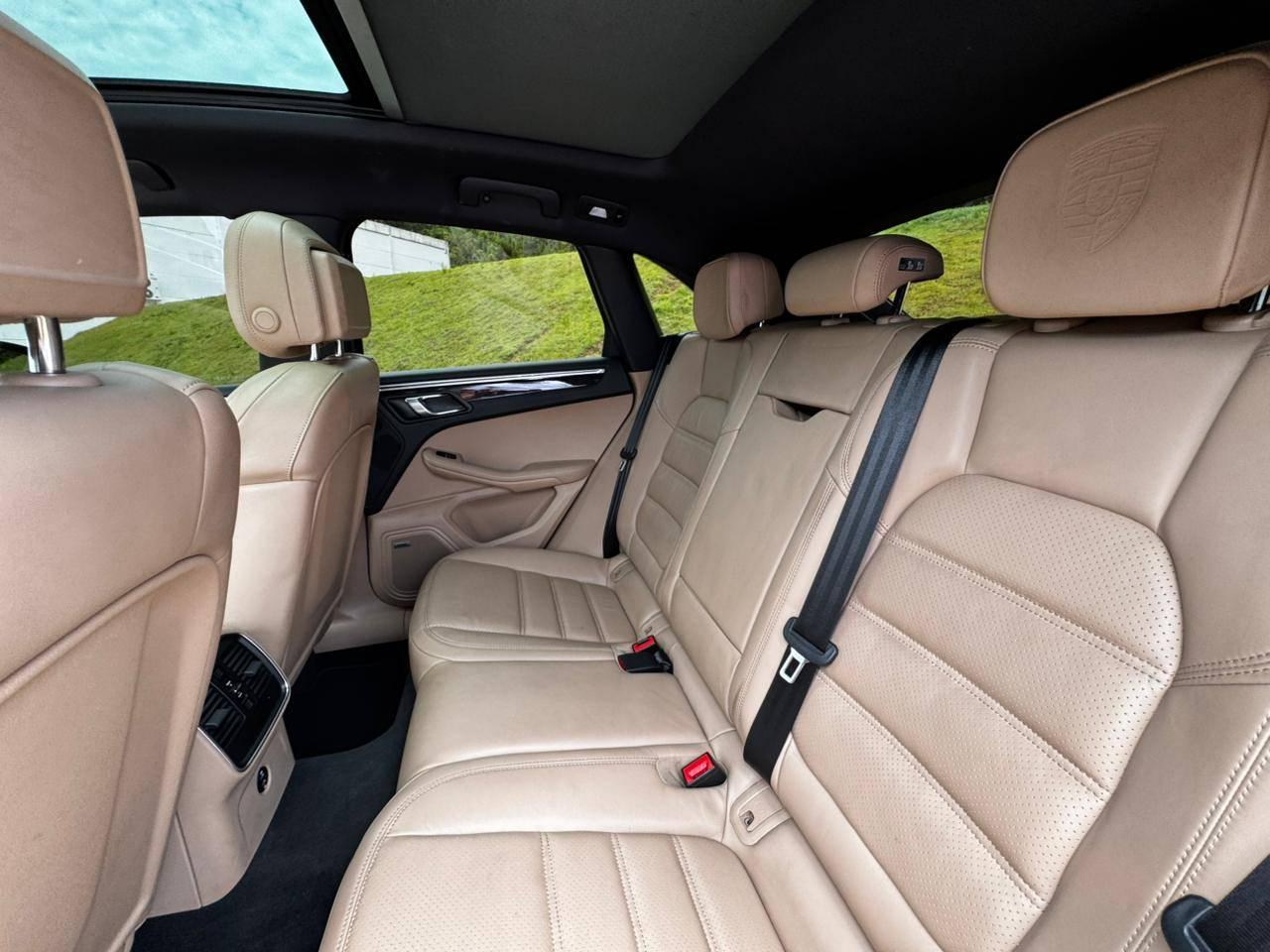 Foto número 458346 do veiculo