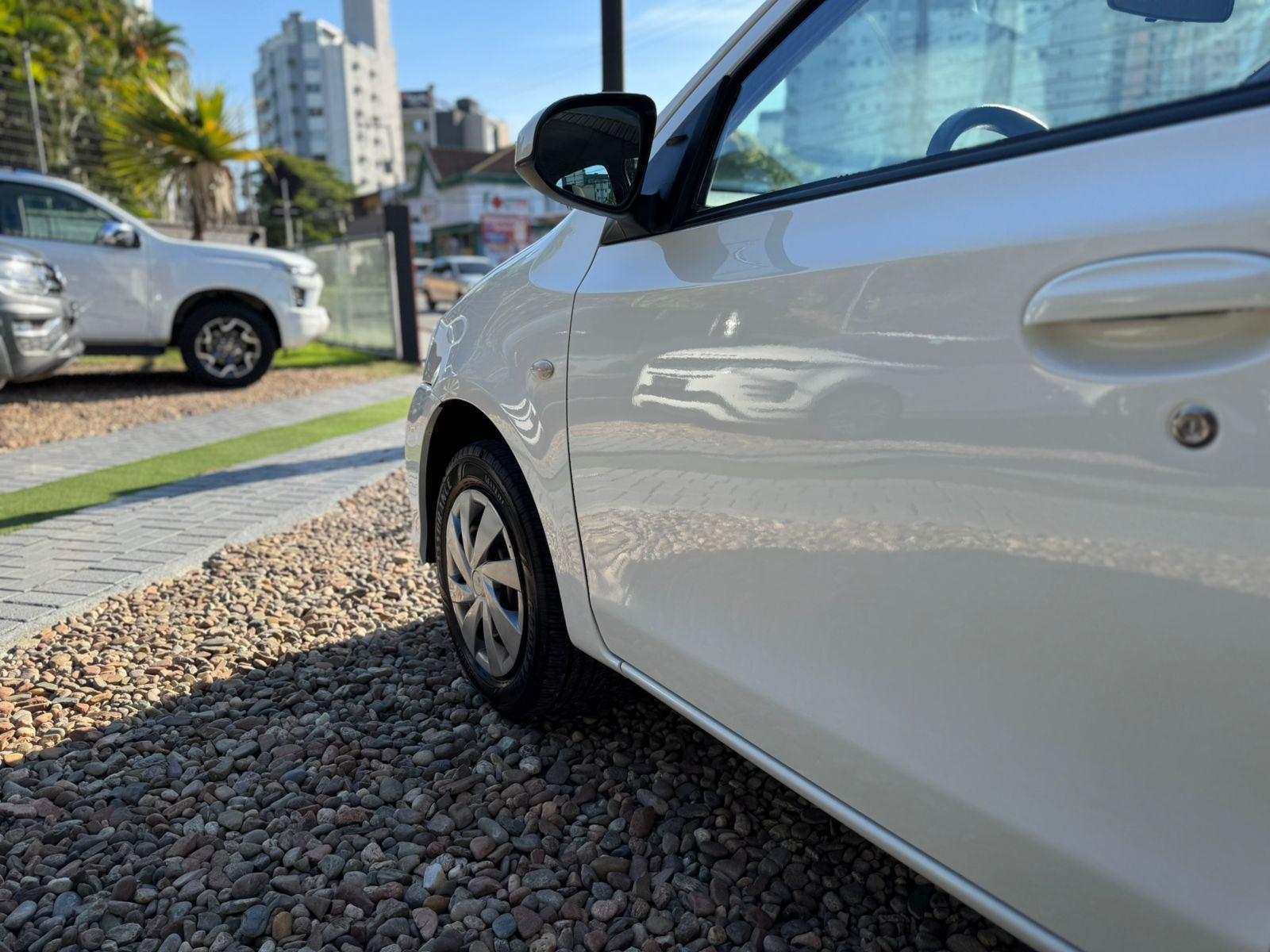 Foto número 450141 do veiculo