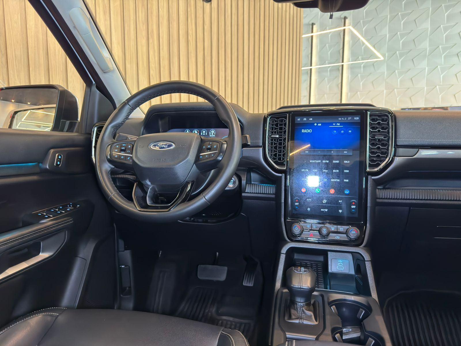 Foto número 474742 do veiculo