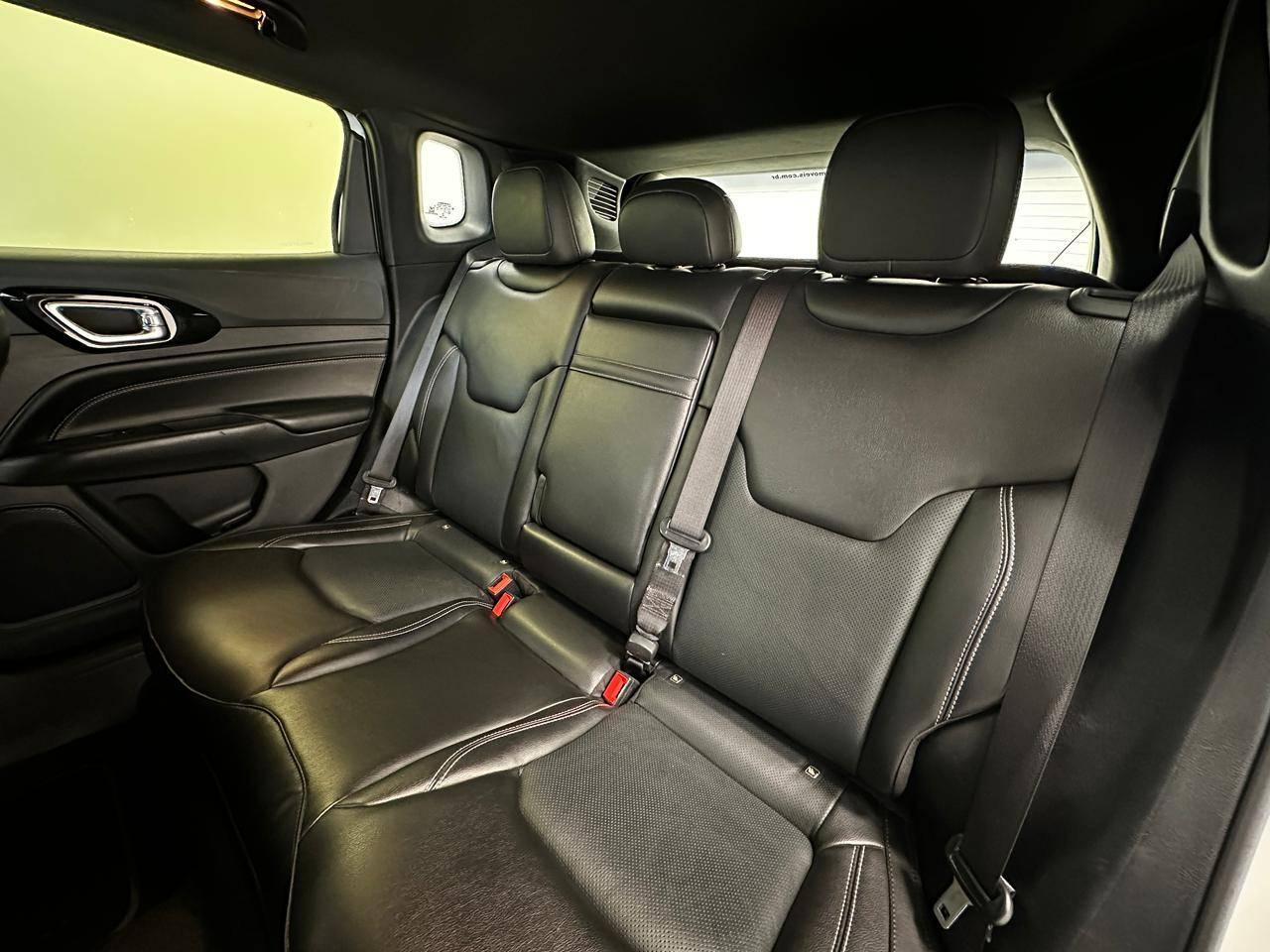 Foto número 476122 do veiculo