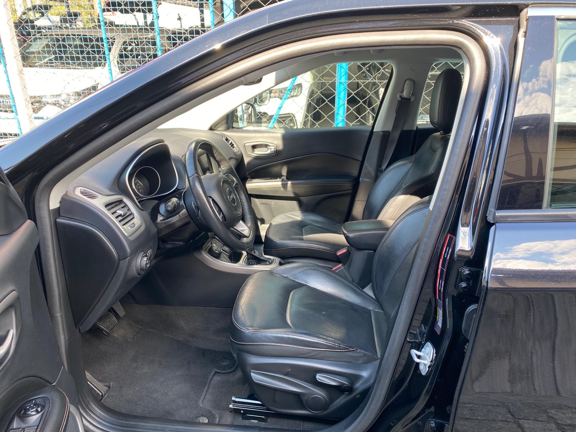 Foto número 441880 do veiculo