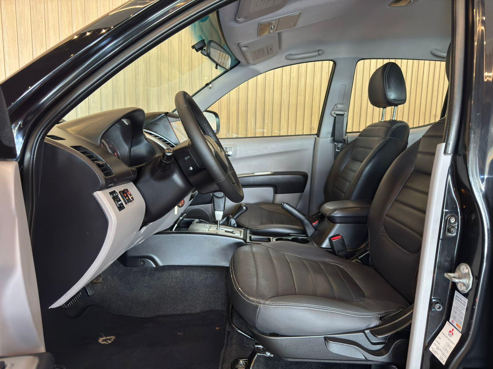 Foto número 452506 do veiculo