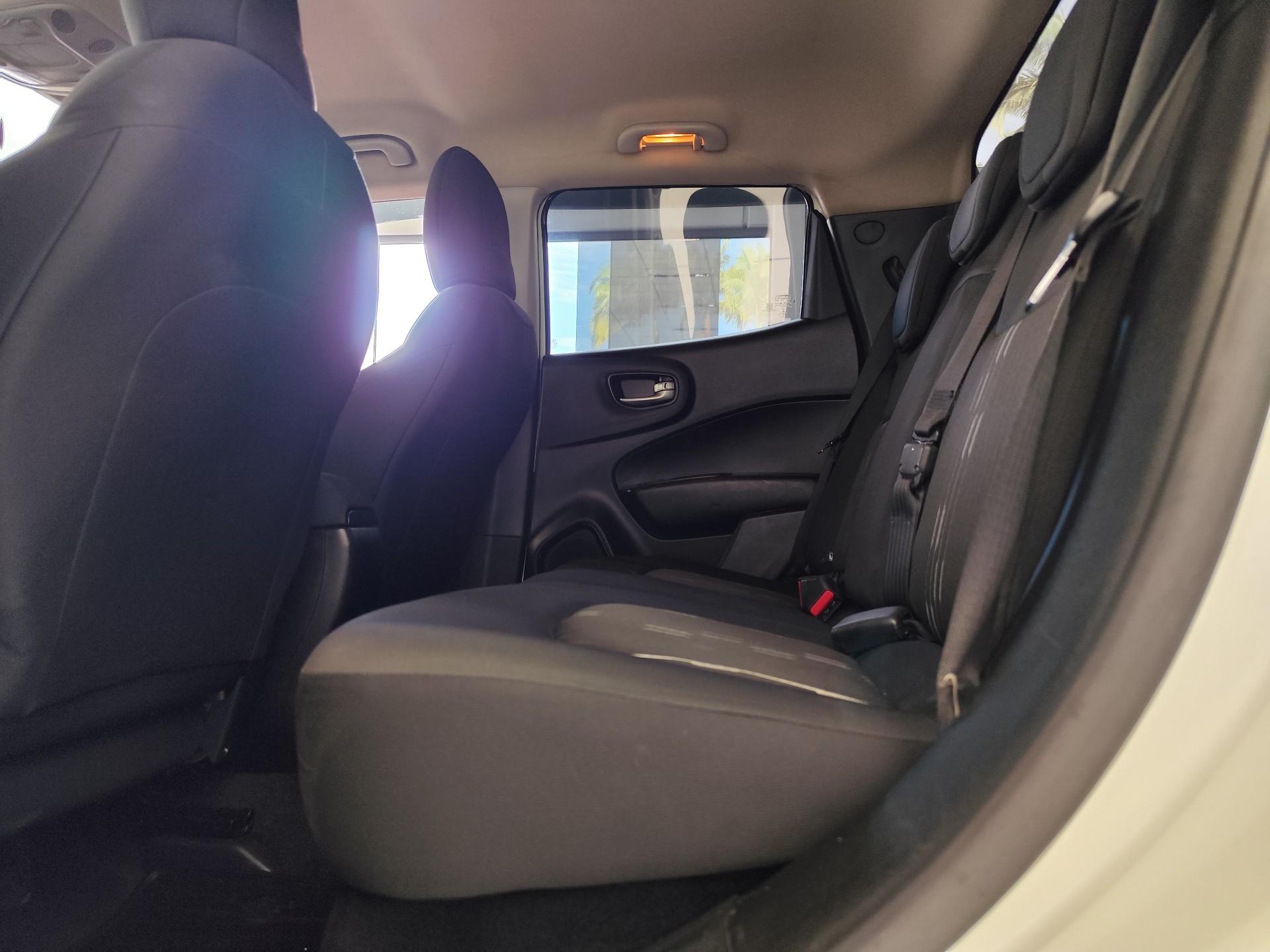 Foto número 479032 do veiculo