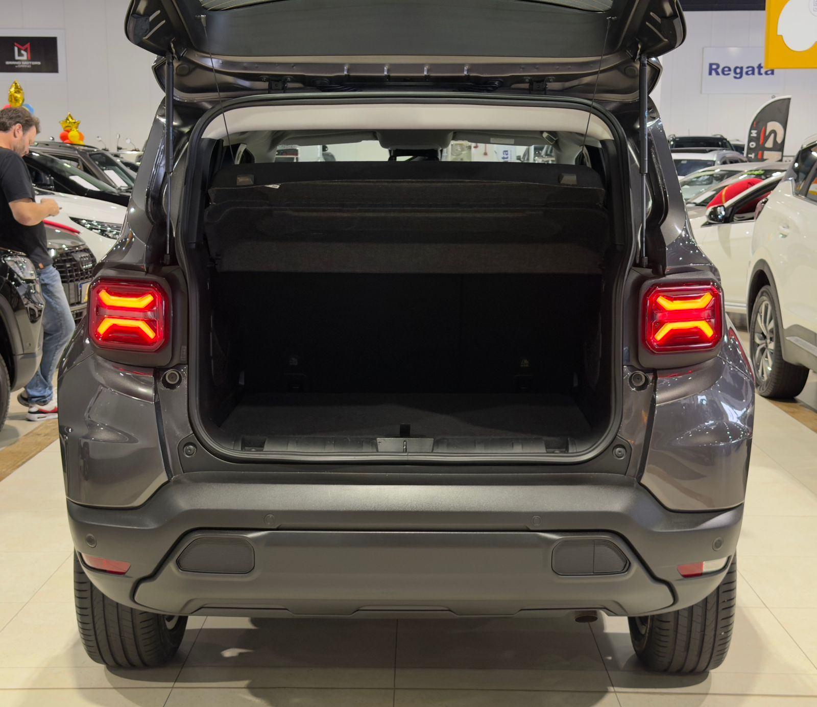 Foto número 472046 do veiculo