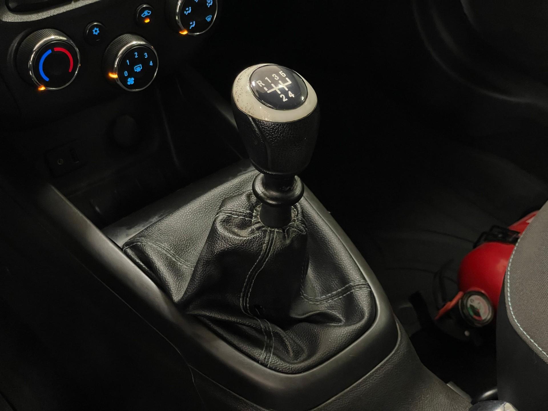 Foto número 459930 do veiculo