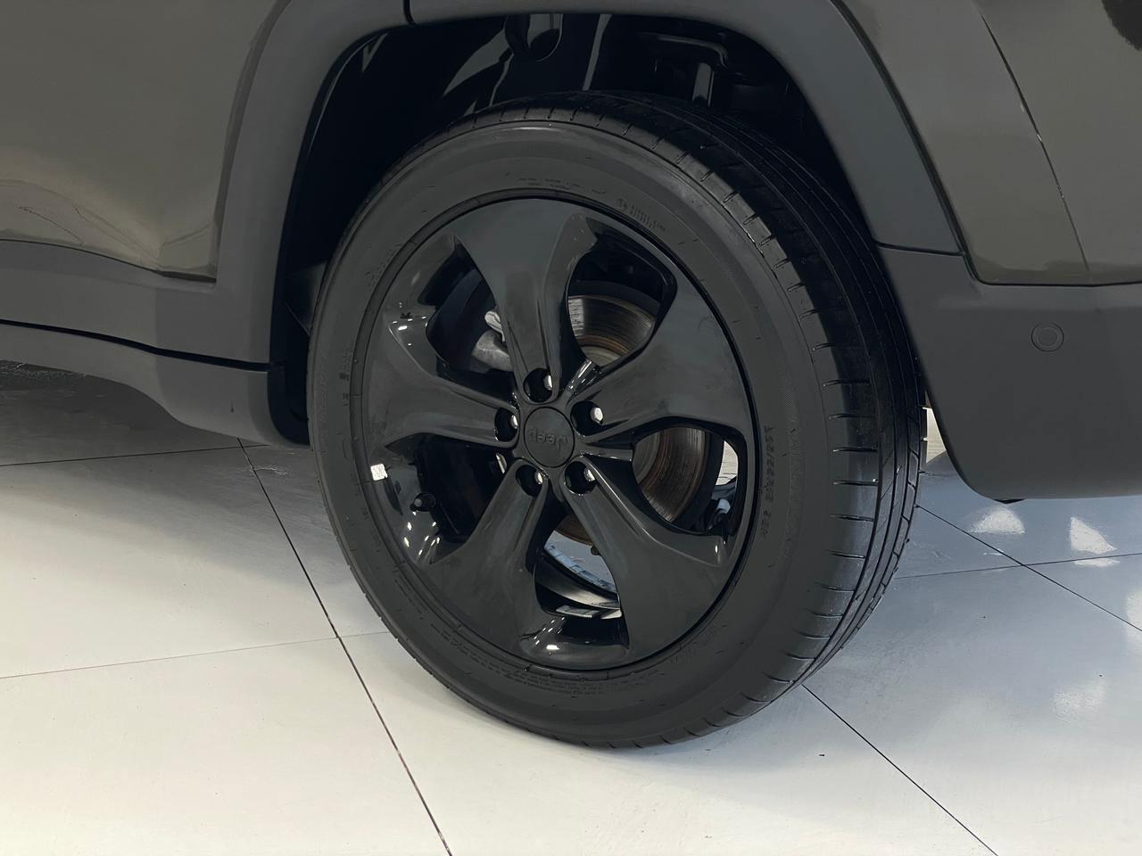 Foto número 452916 do veiculo