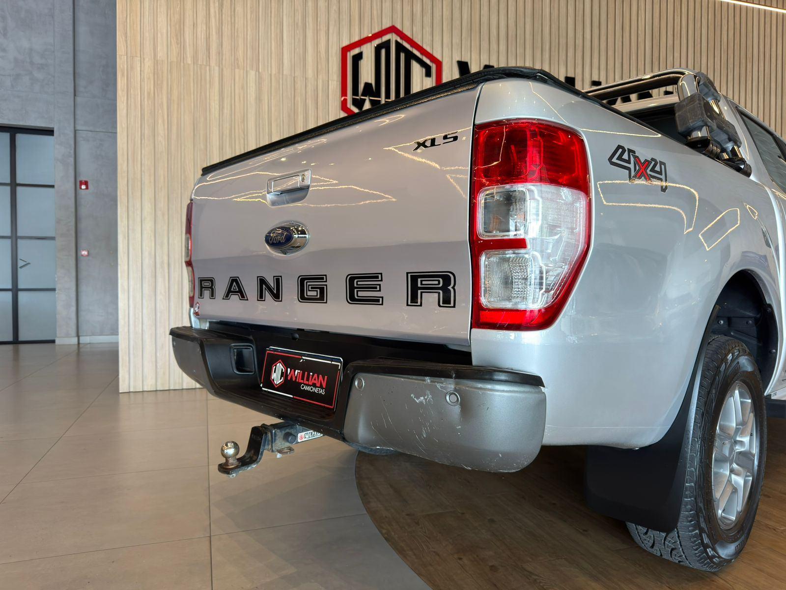 Foto número 477907 do veiculo