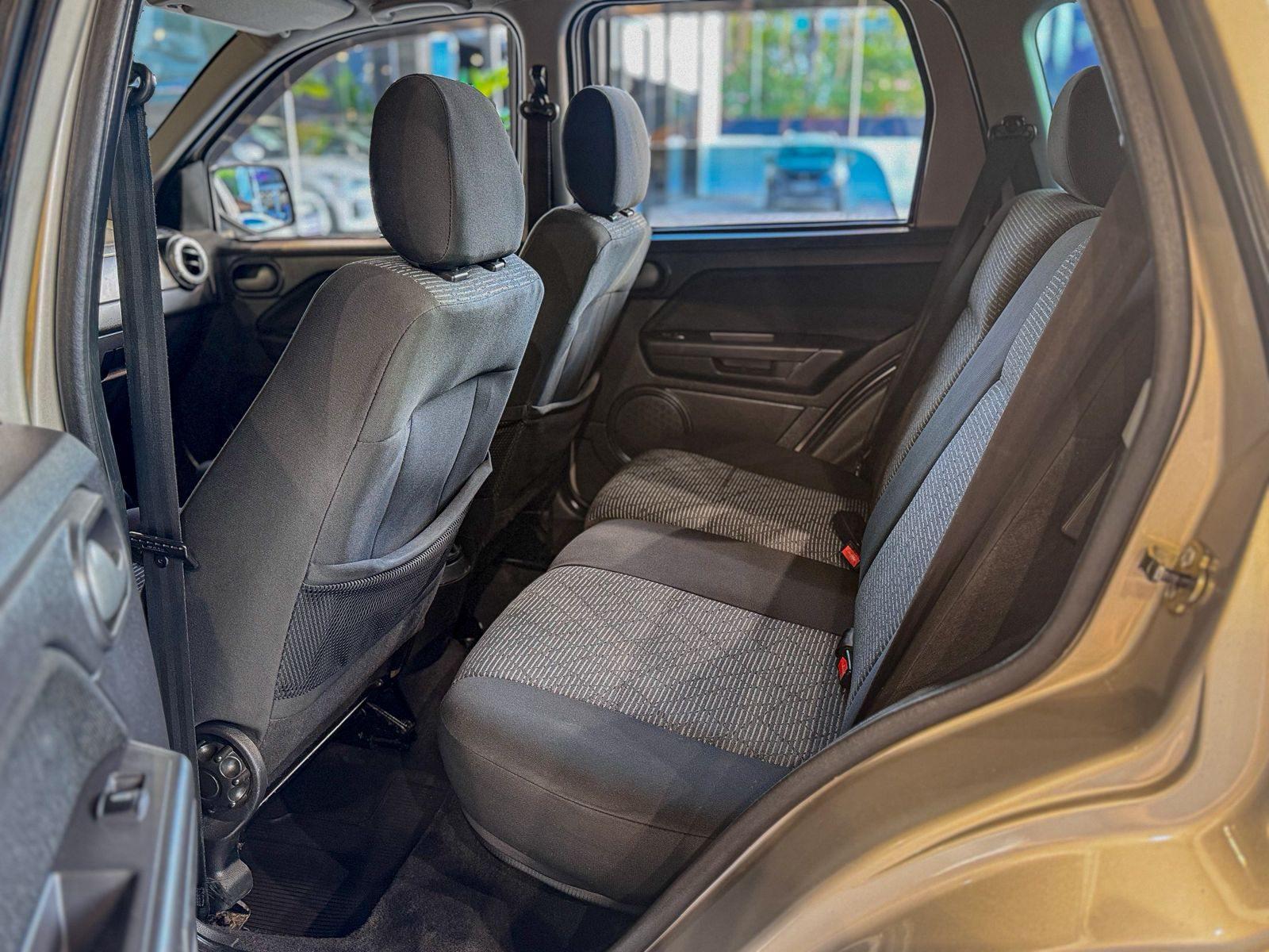 Foto número 471914 do veiculo