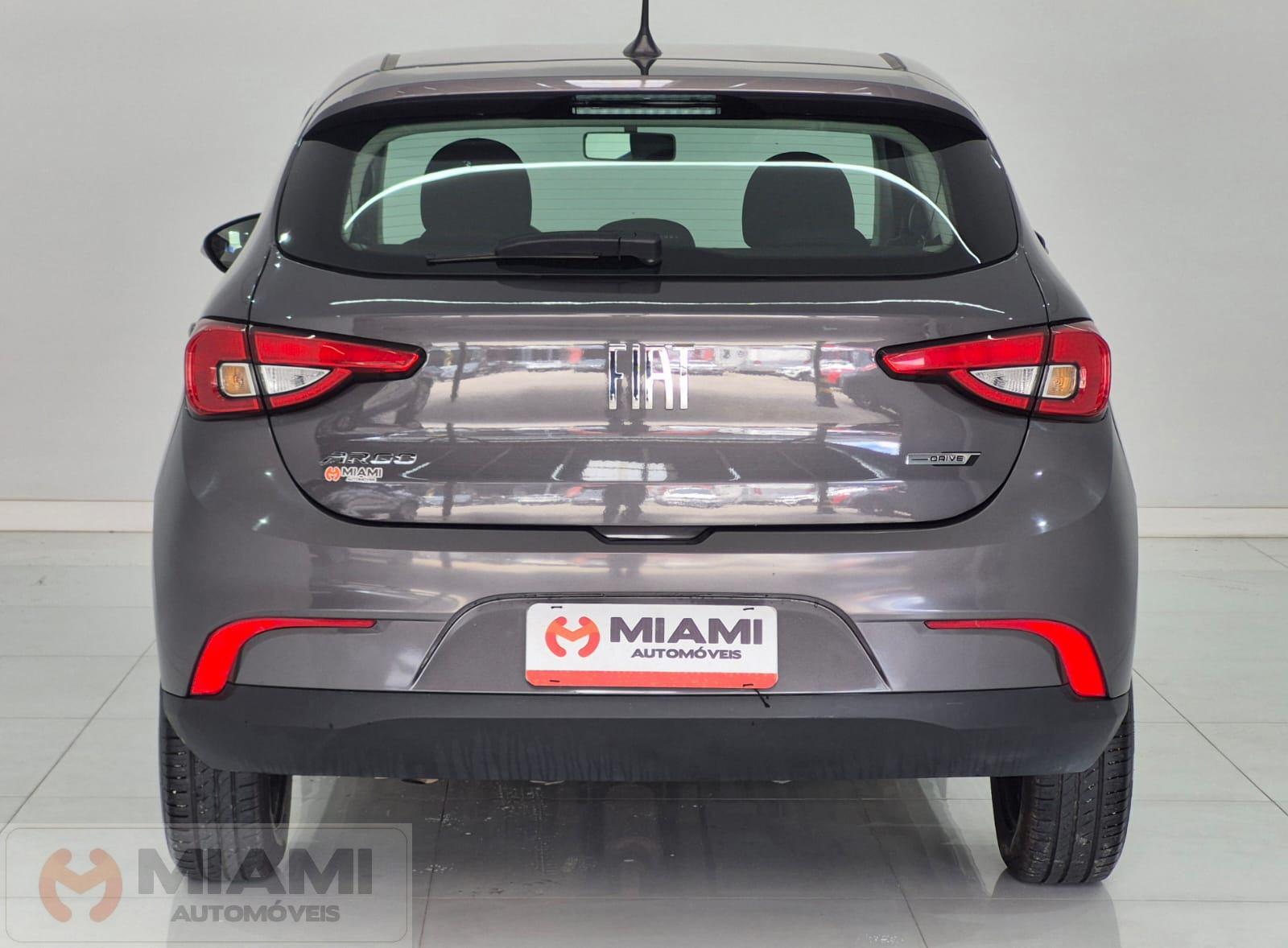 Foto número 468998 do veiculo