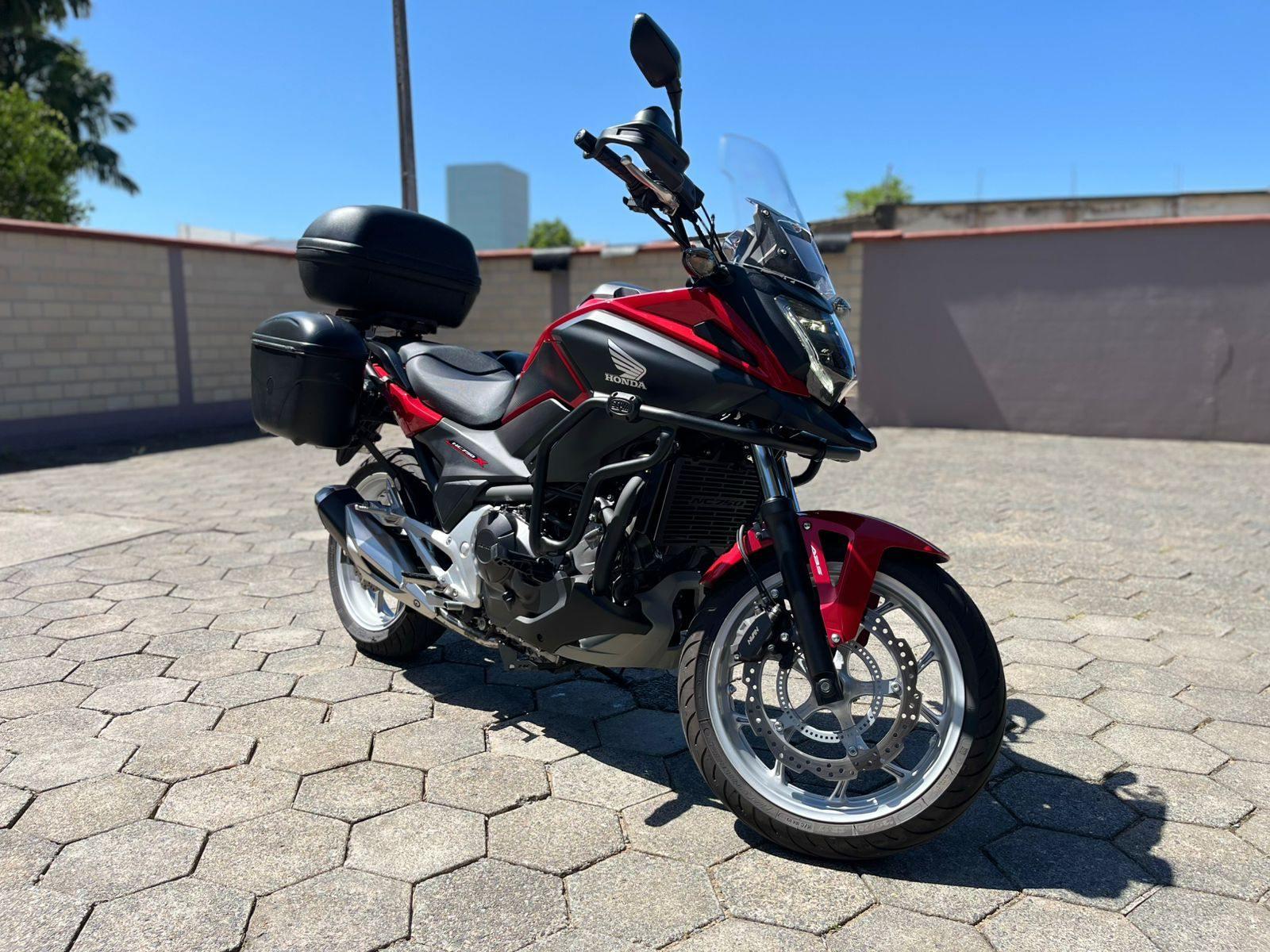 Foto número 469992 do veiculo