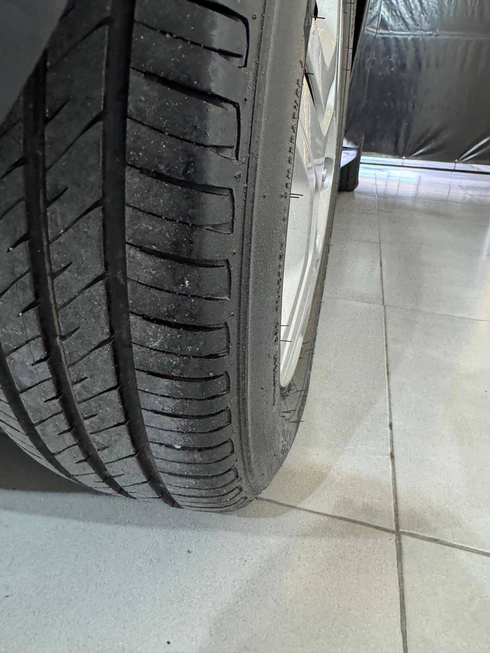 Foto número 472295 do veiculo