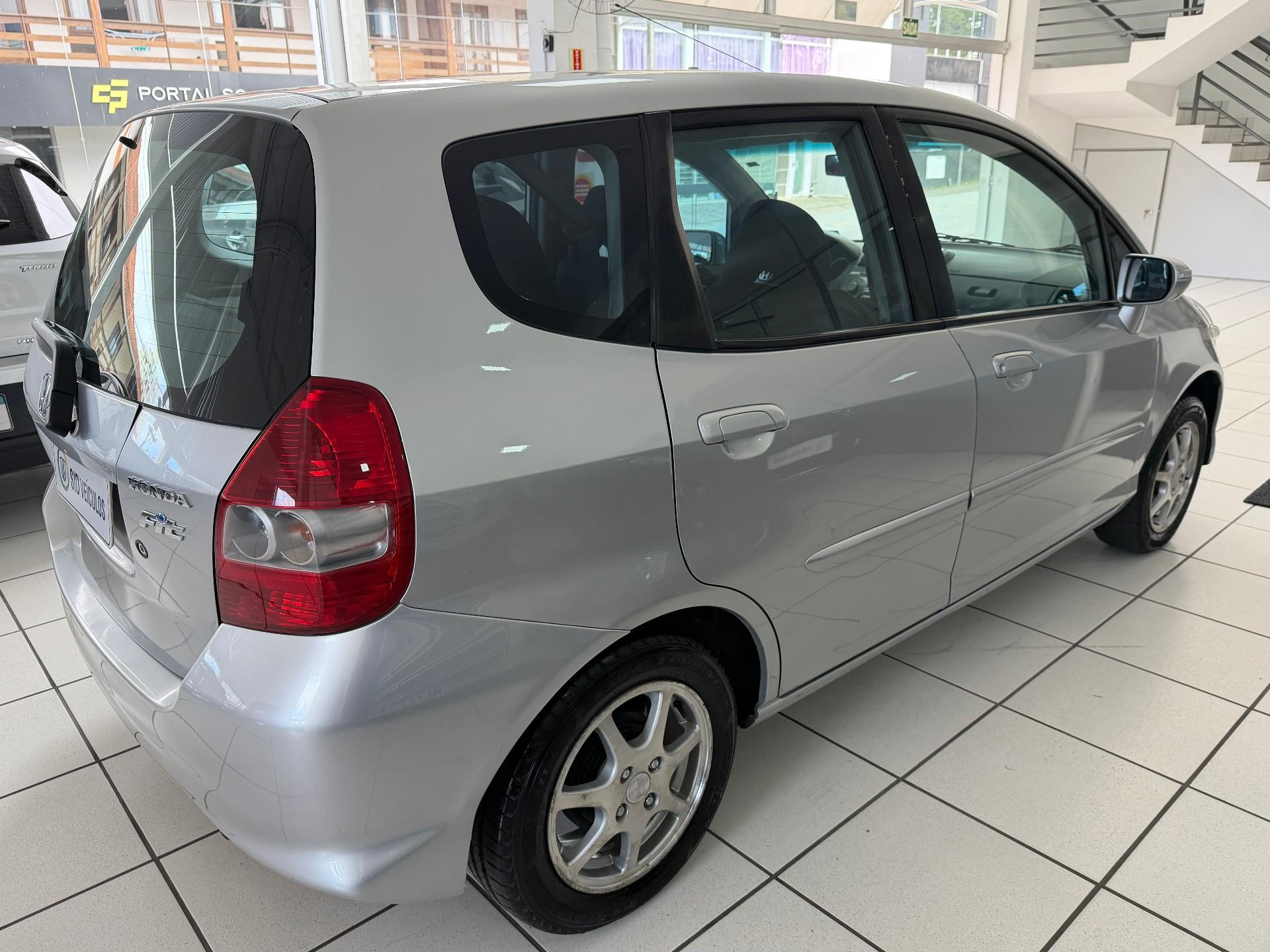 Foto número 473308 do veiculo