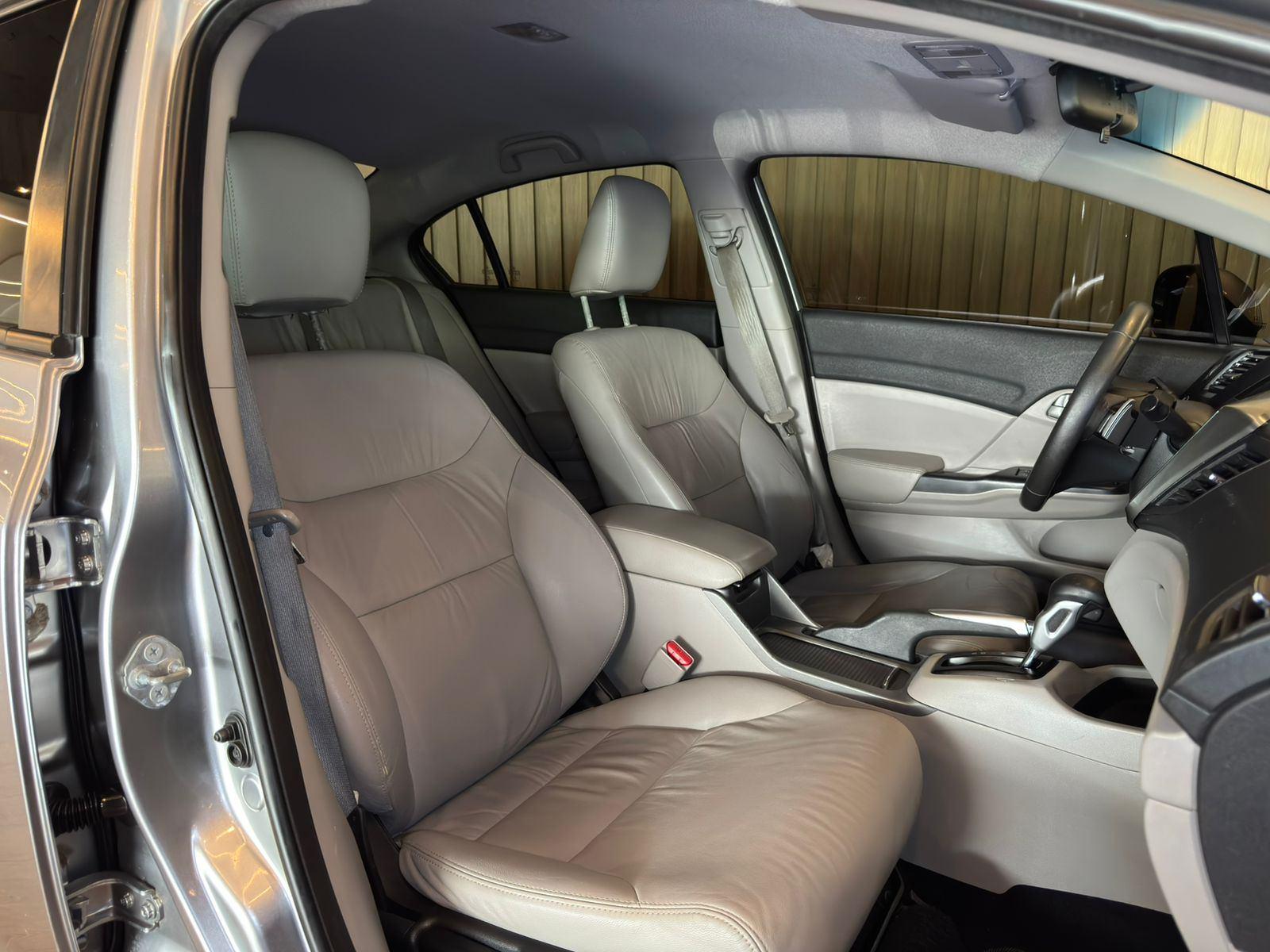 Foto número 464326 do veiculo