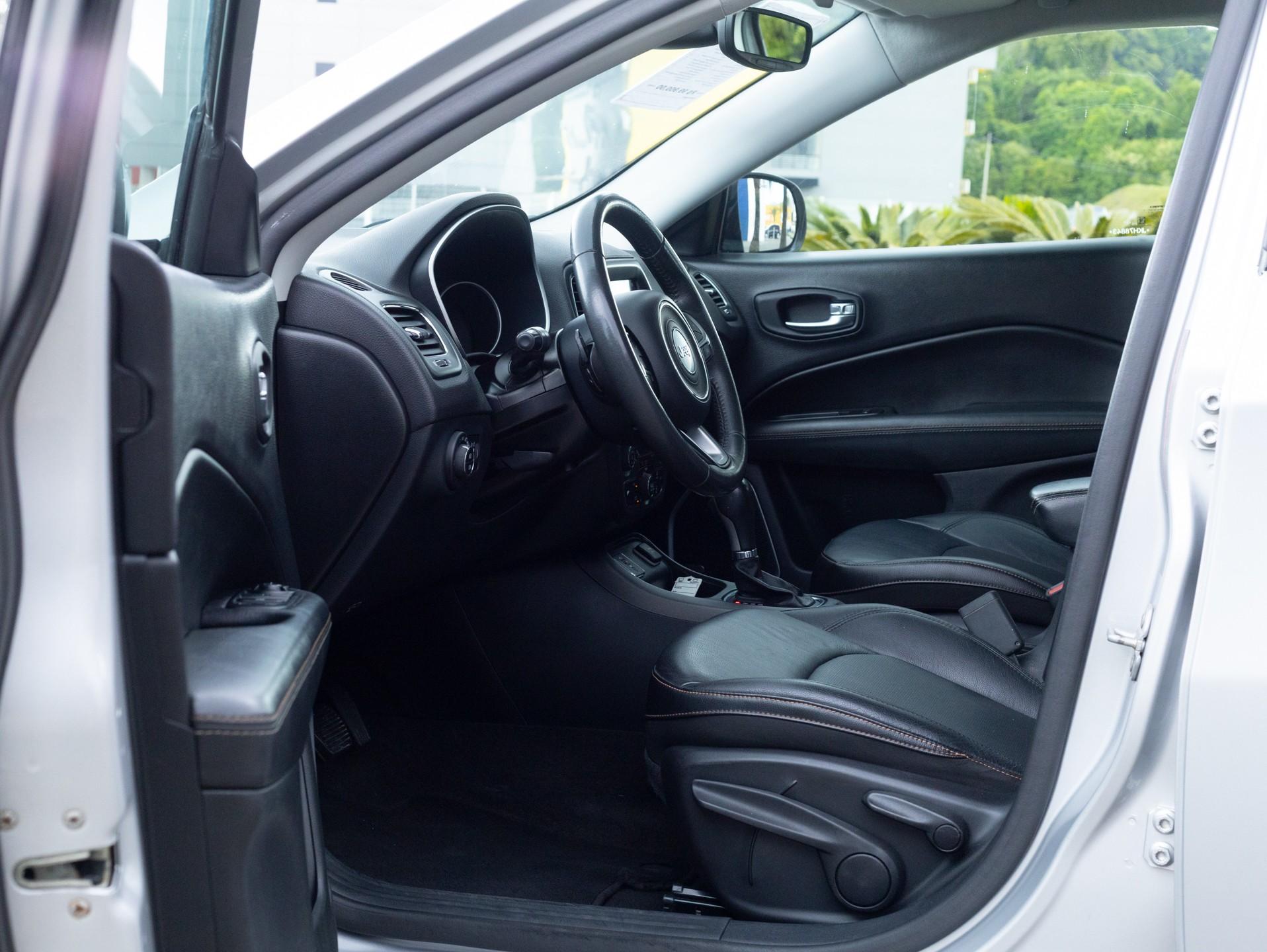 Foto número 474949 do veiculo