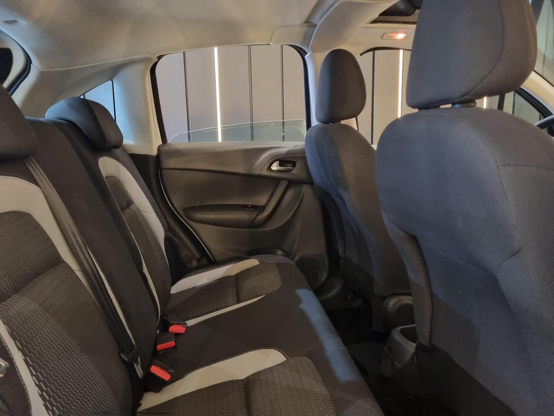 Foto número 470873 do veiculo