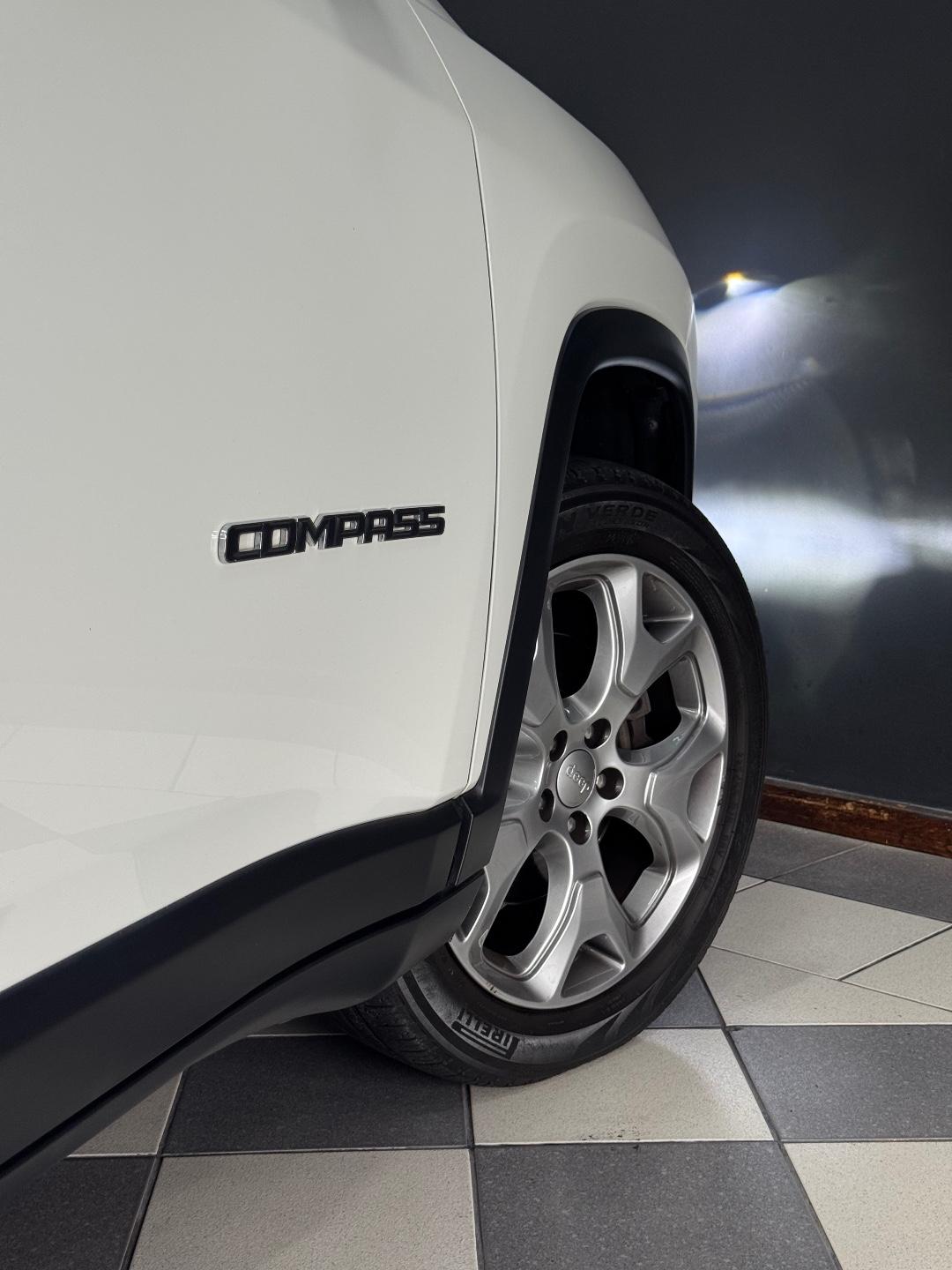 Foto número 454240 do veiculo