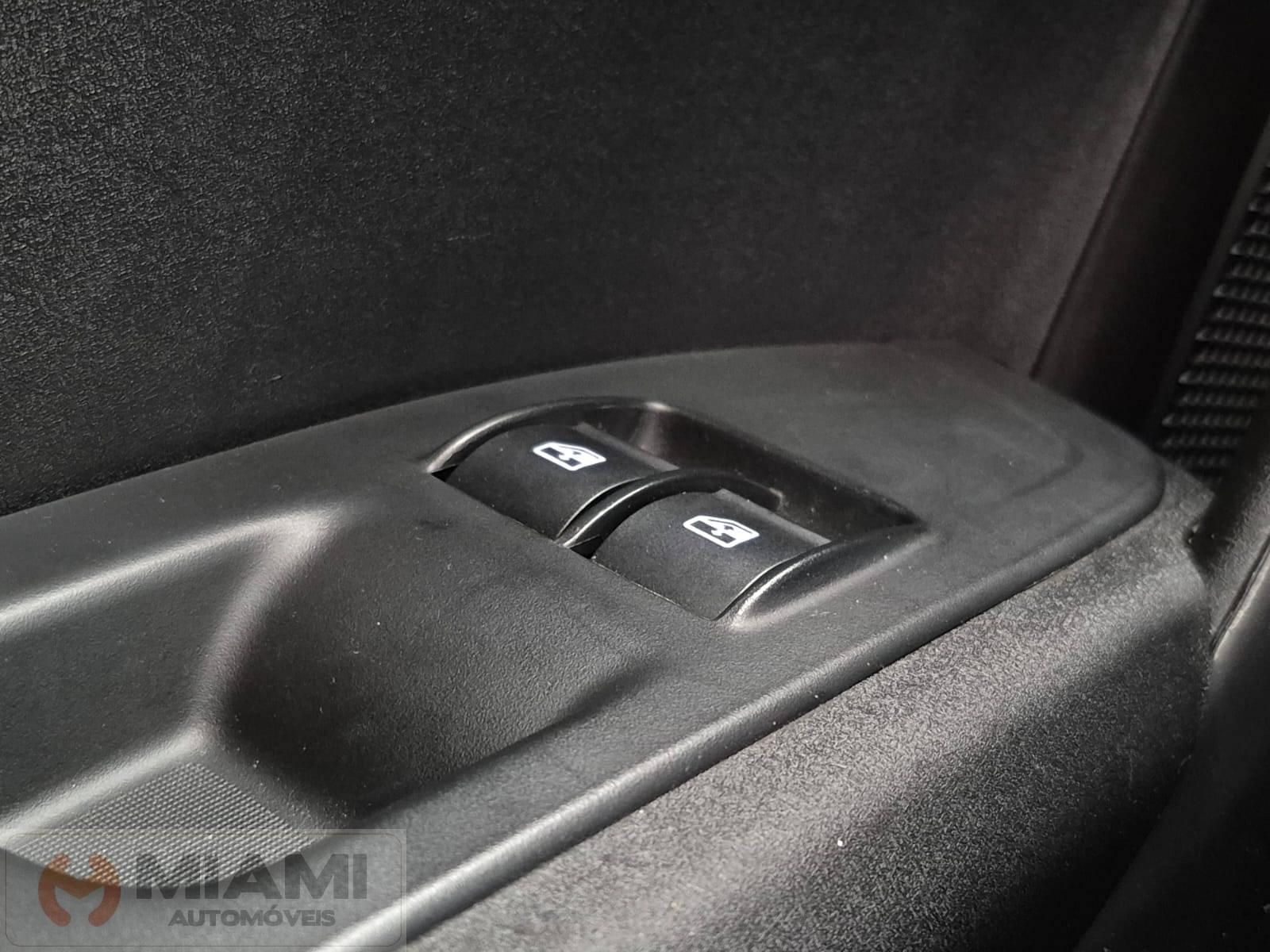 Foto número 468999 do veiculo