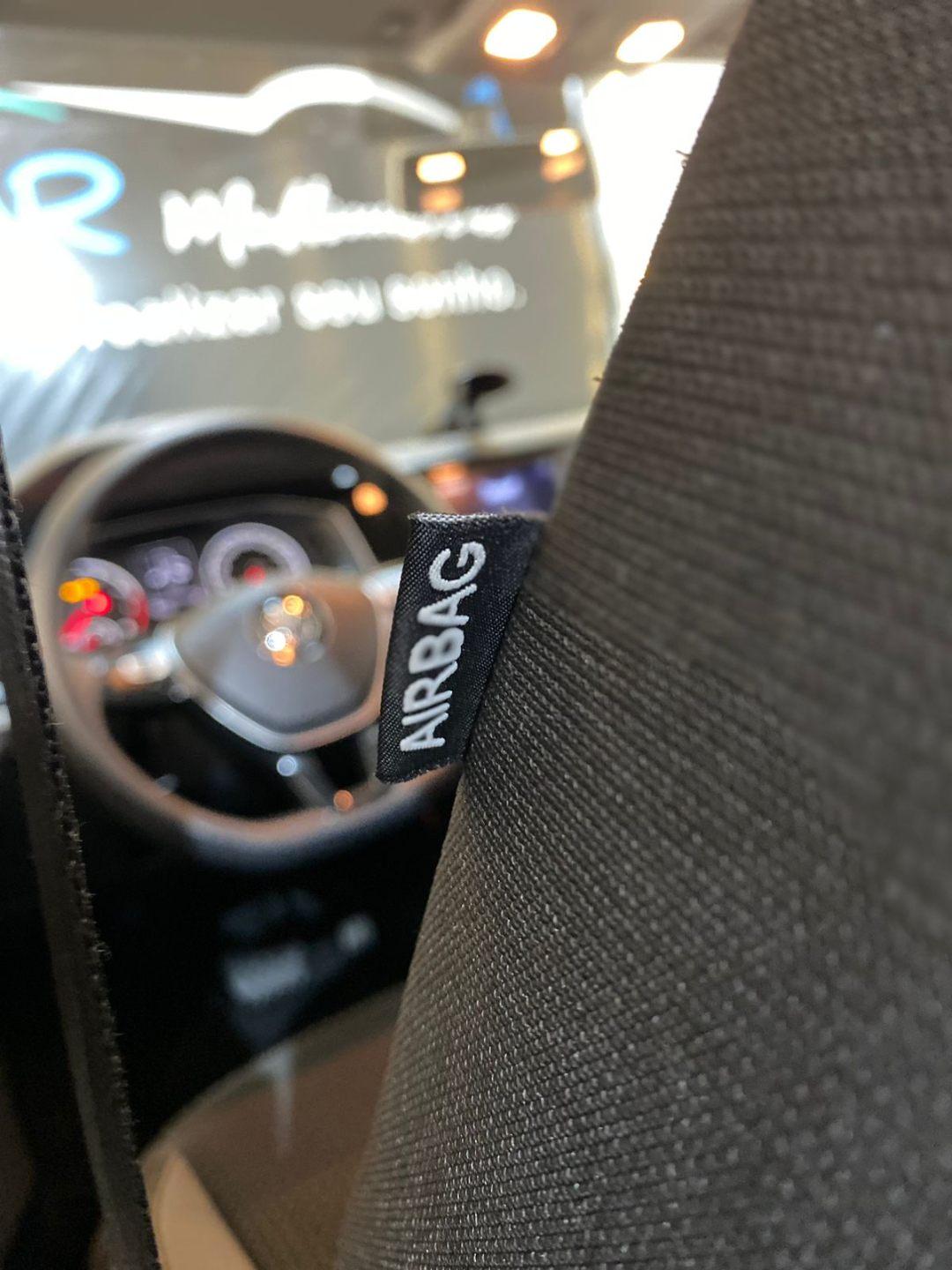 Foto número 472383 do veiculo