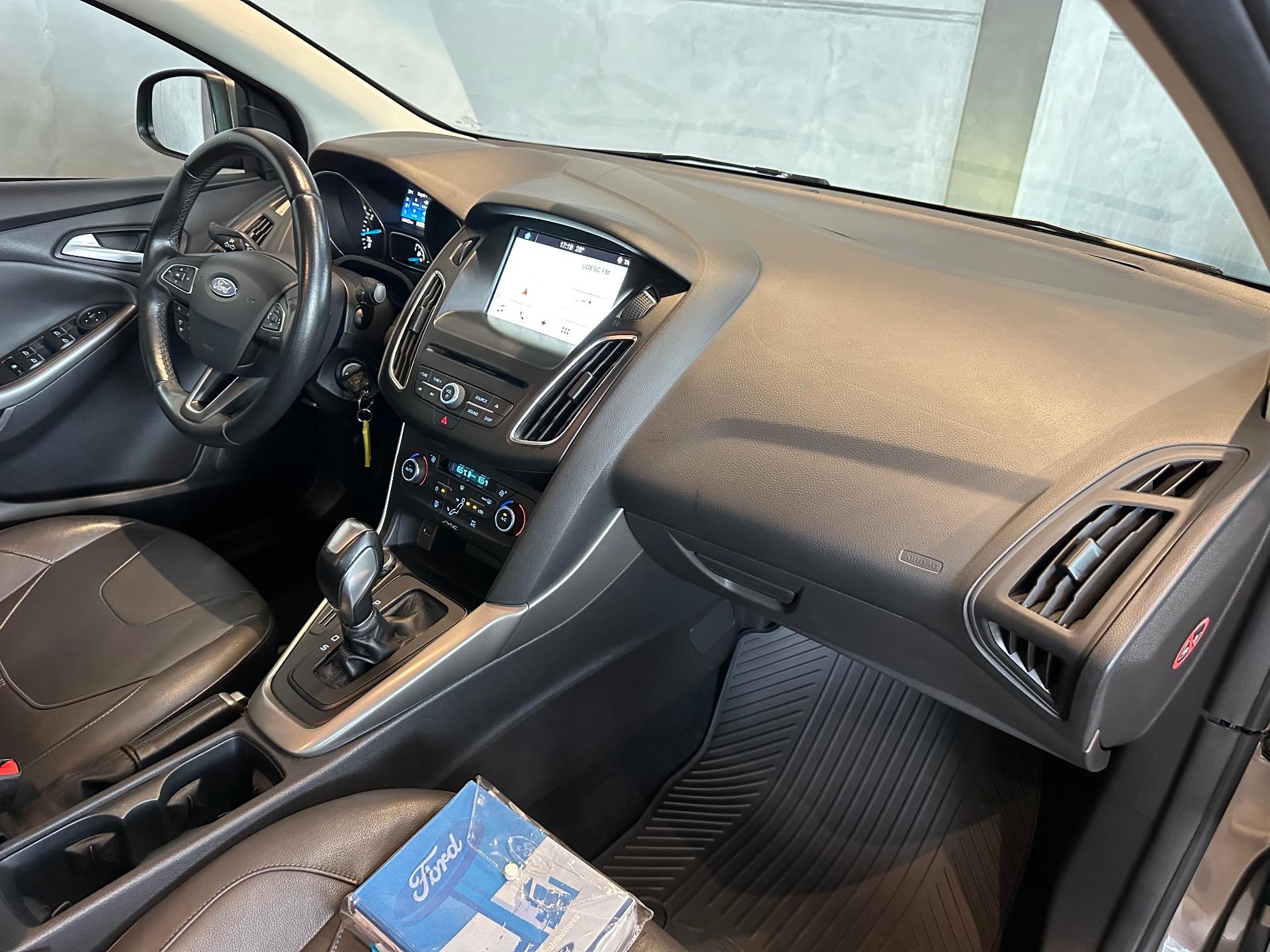 Foto número 487997 do veiculo