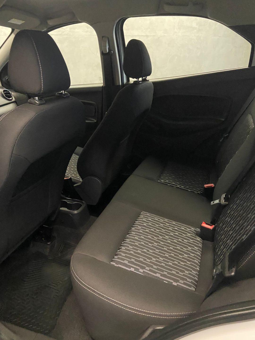 Foto número 472120 do veiculo