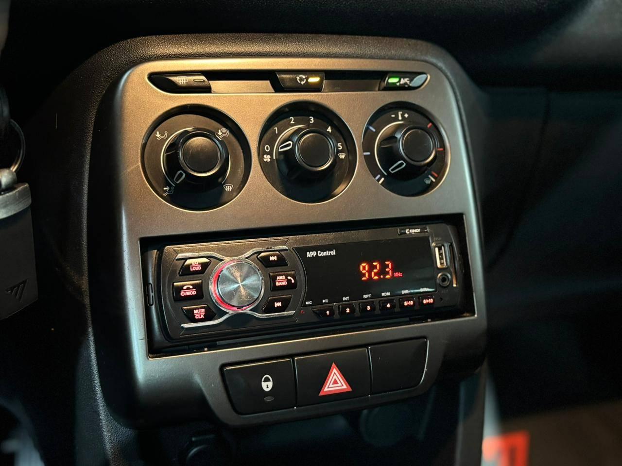 Foto número 461763 do veiculo