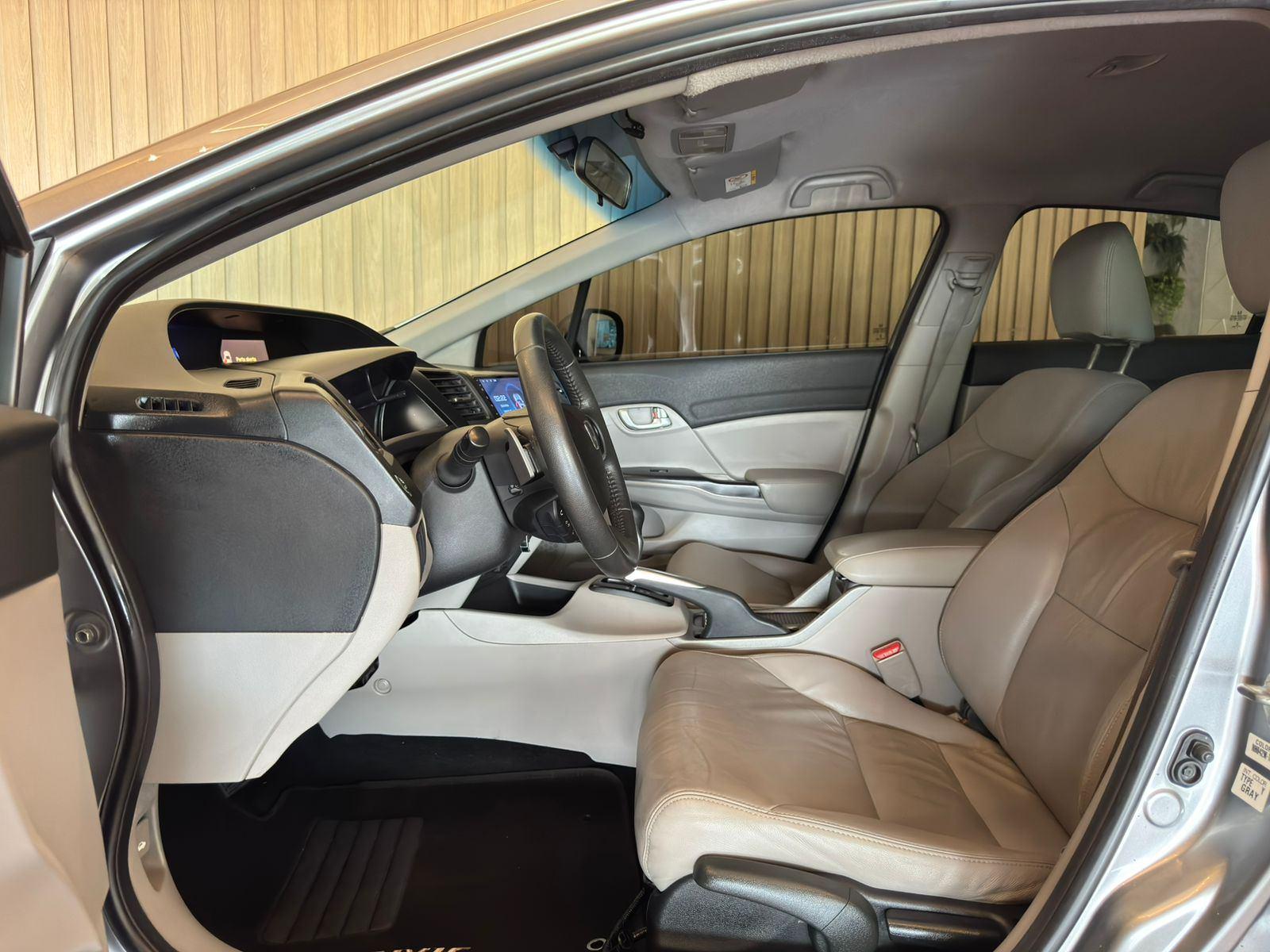 Foto número 464317 do veiculo