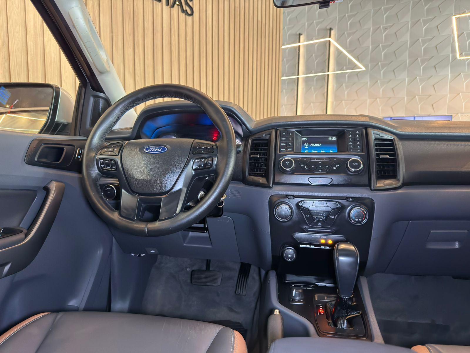 Foto número 477902 do veiculo