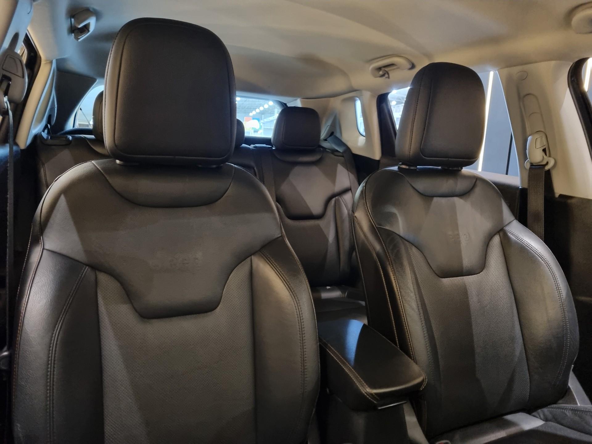 Foto número 460817 do veiculo