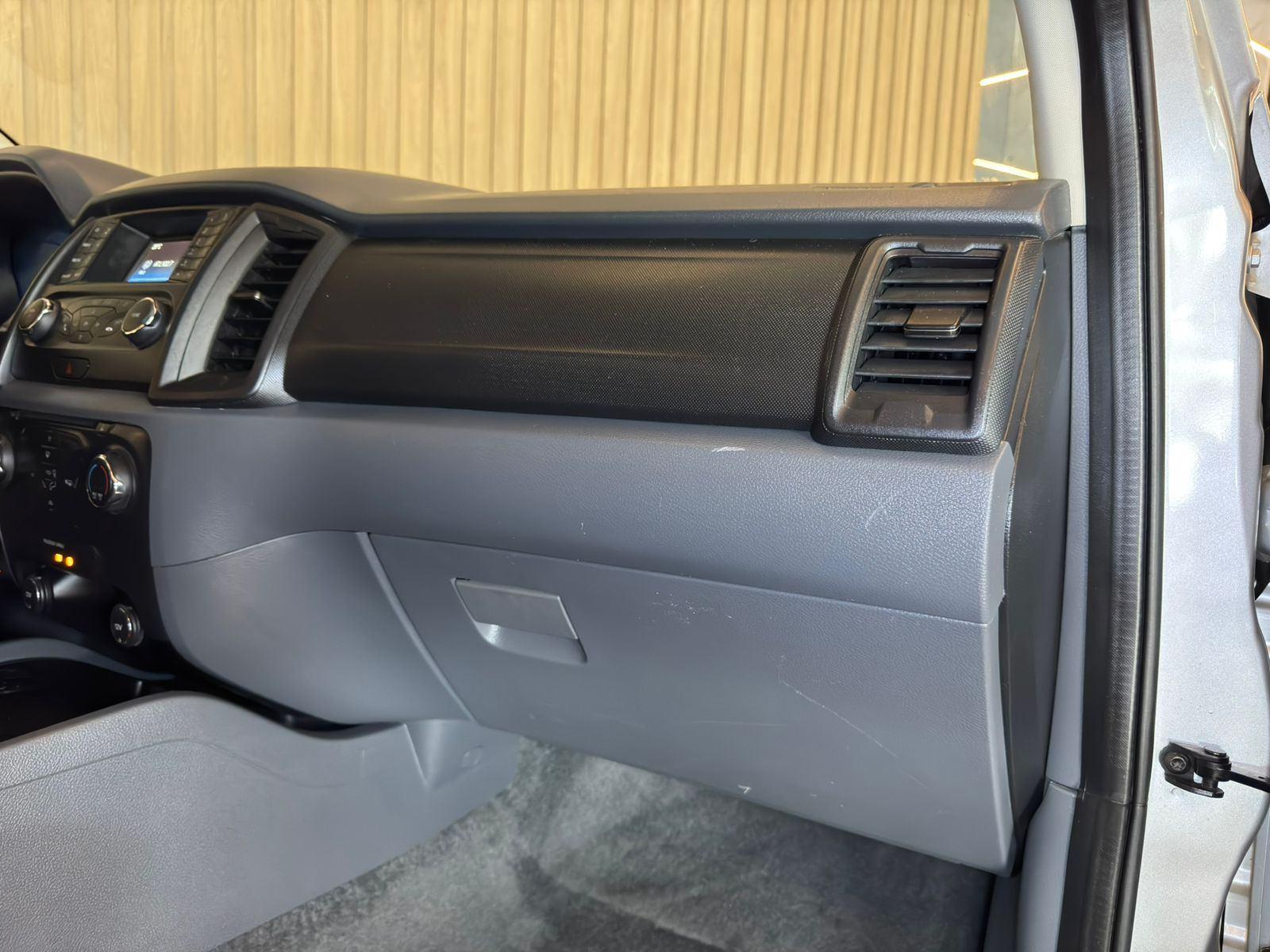 Foto número 477901 do veiculo